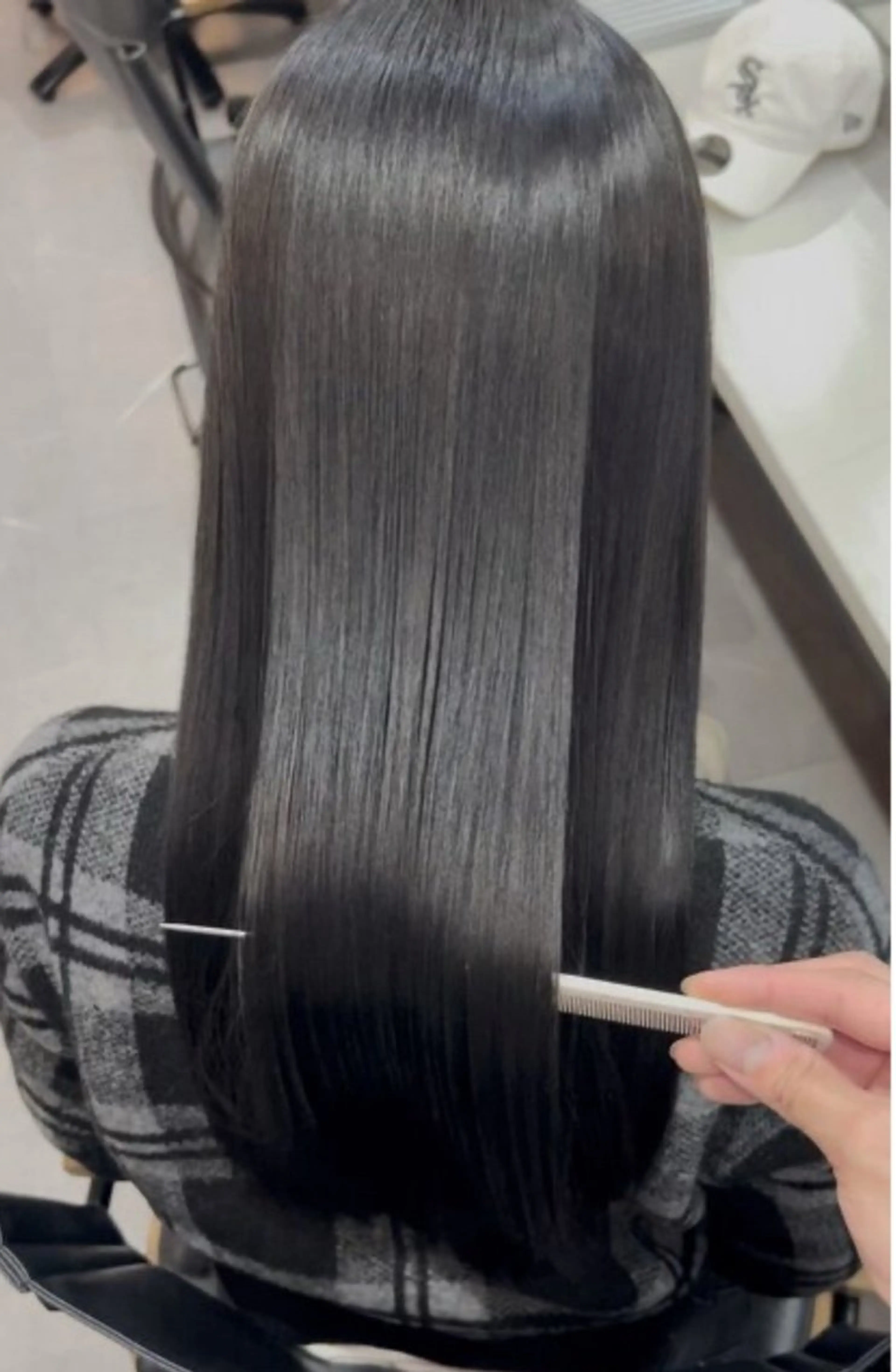 CYAN 京都駅前店 (シアン)所属・德永 咲希のヘアスタイル