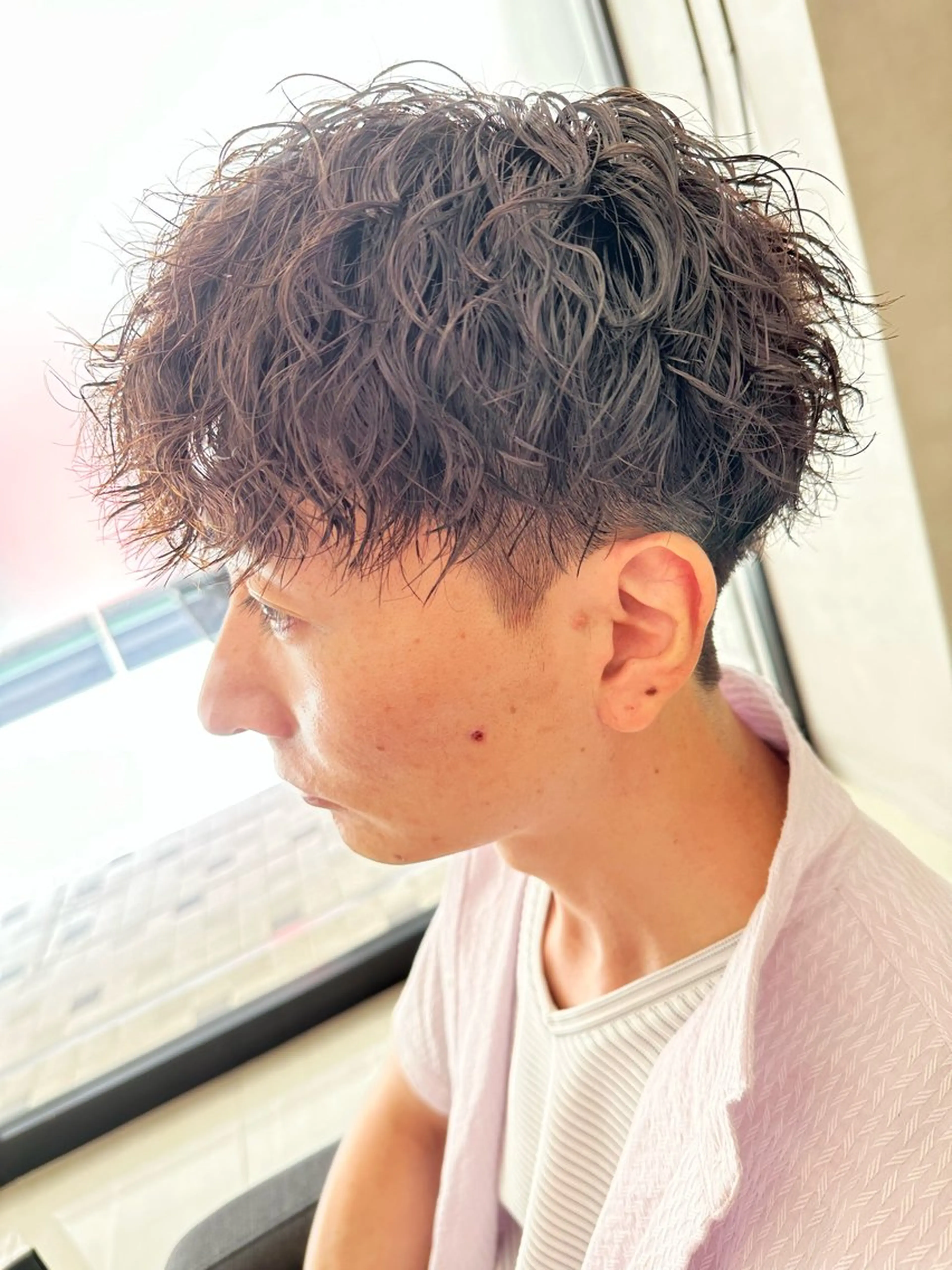 ショート パーマ メンズ メンズパーマ ツイストスパイラルパーマ 波巻きパーマ スパイラルパーマ 💈メンズ特化 美容師サキ💈のヘアスタイル