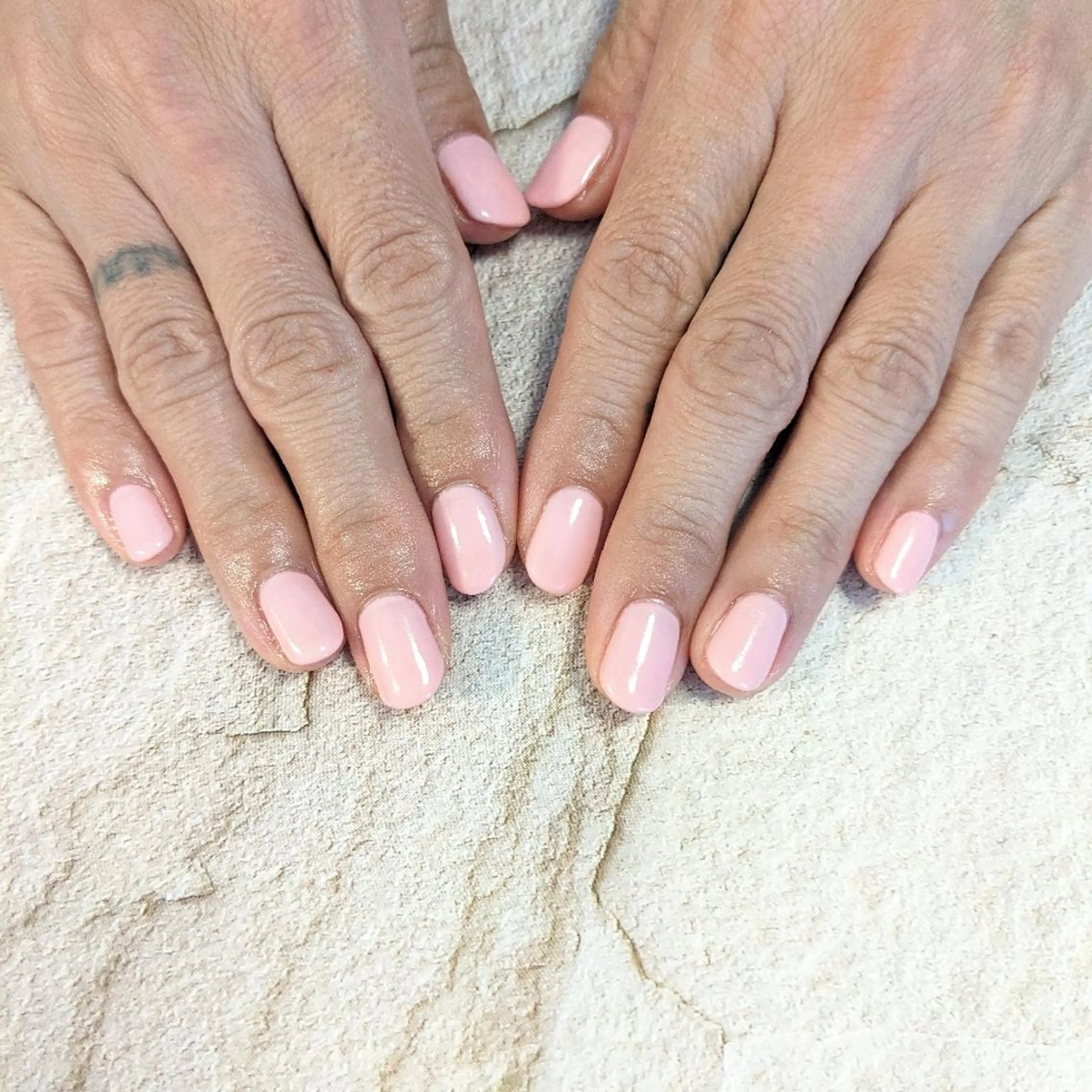 ネイル ｱｲﾗｯｼｭ ﾈｲﾙ ｻﾛﾝ つけるのマツエク・マツパデザイン