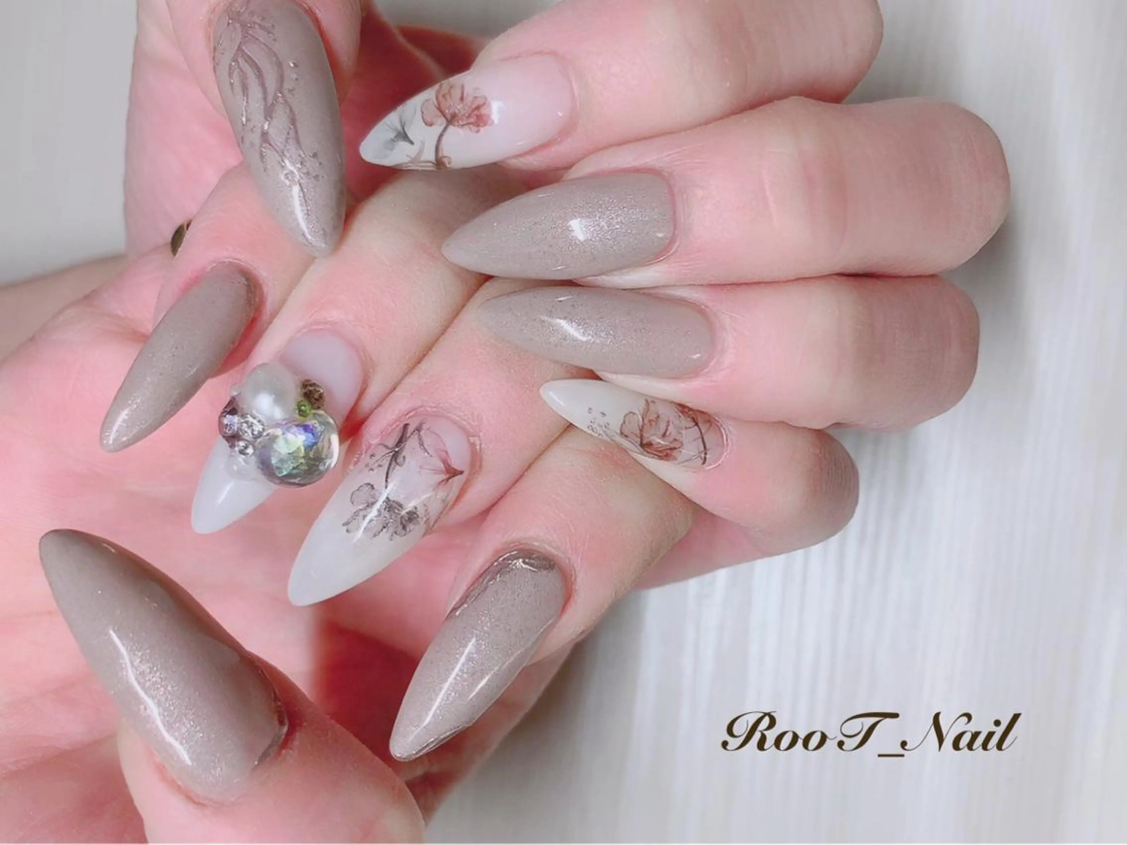 キッズ ネイル ハンドネイル RooT Nailのネイルデザイン