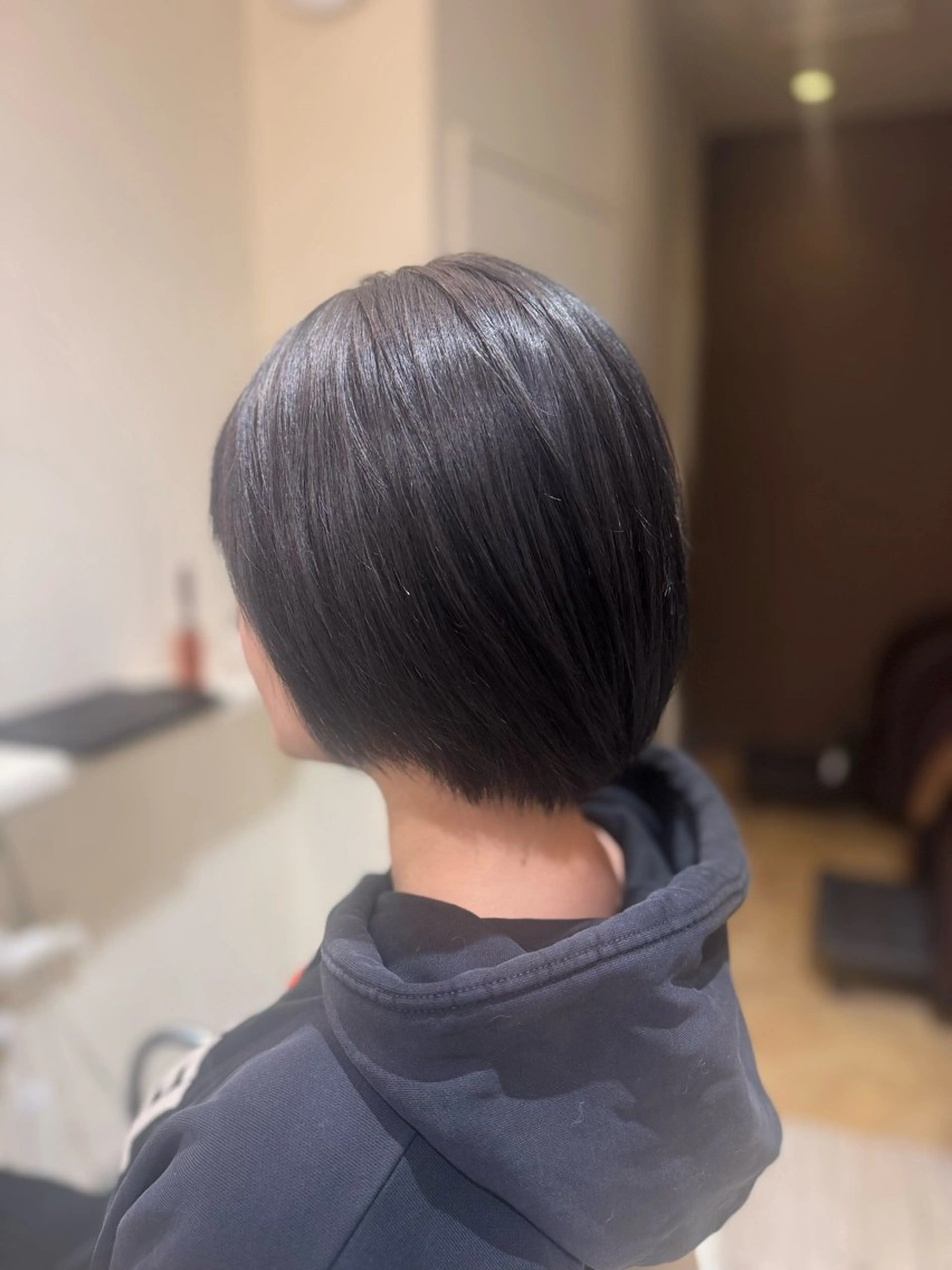 ショート ヘアカラー トリートメント NICCOLO室見 Erinaのヘアスタイル