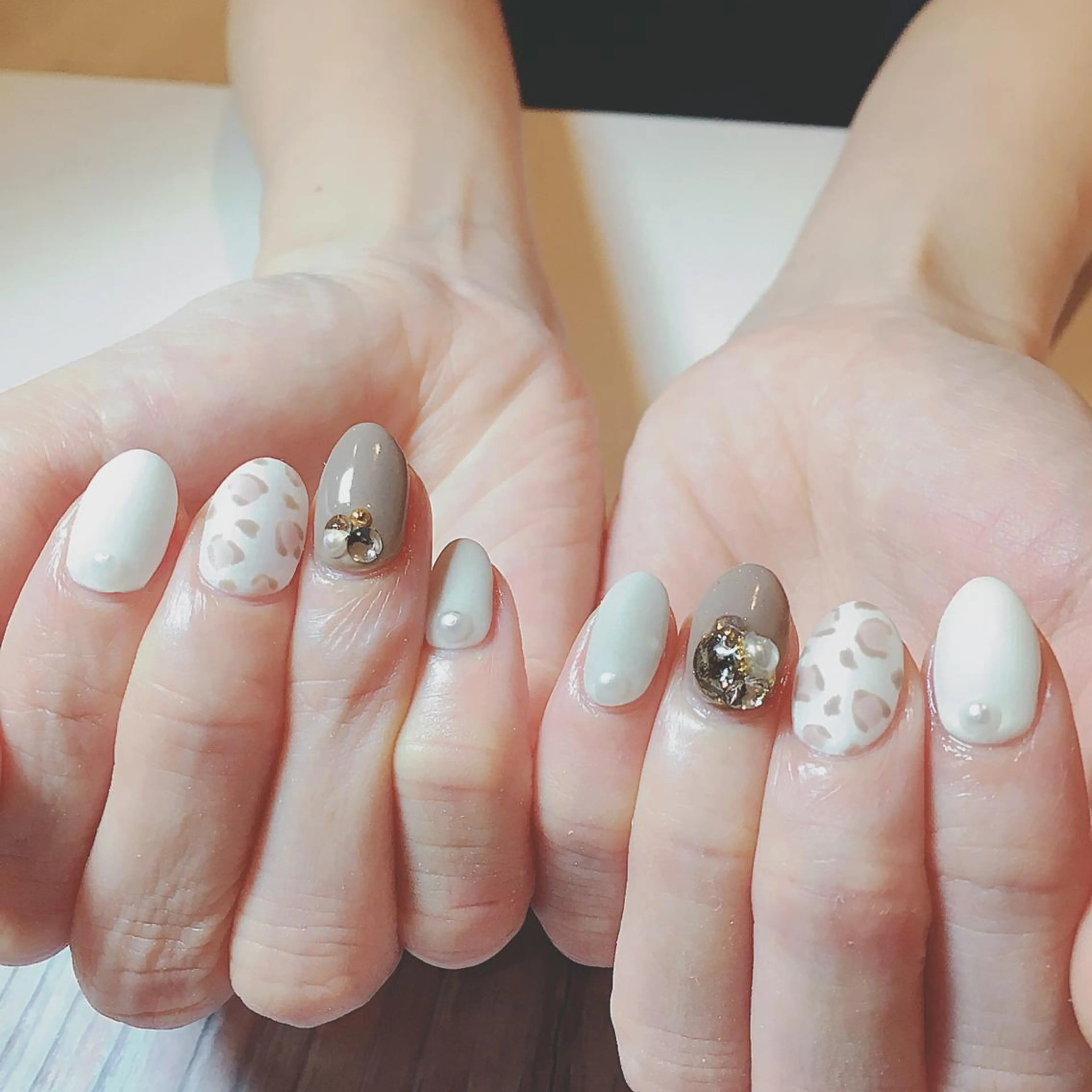 ネイル アートネイル ジェルネイル ソフトジェル 森山 舞のネイルデザイン