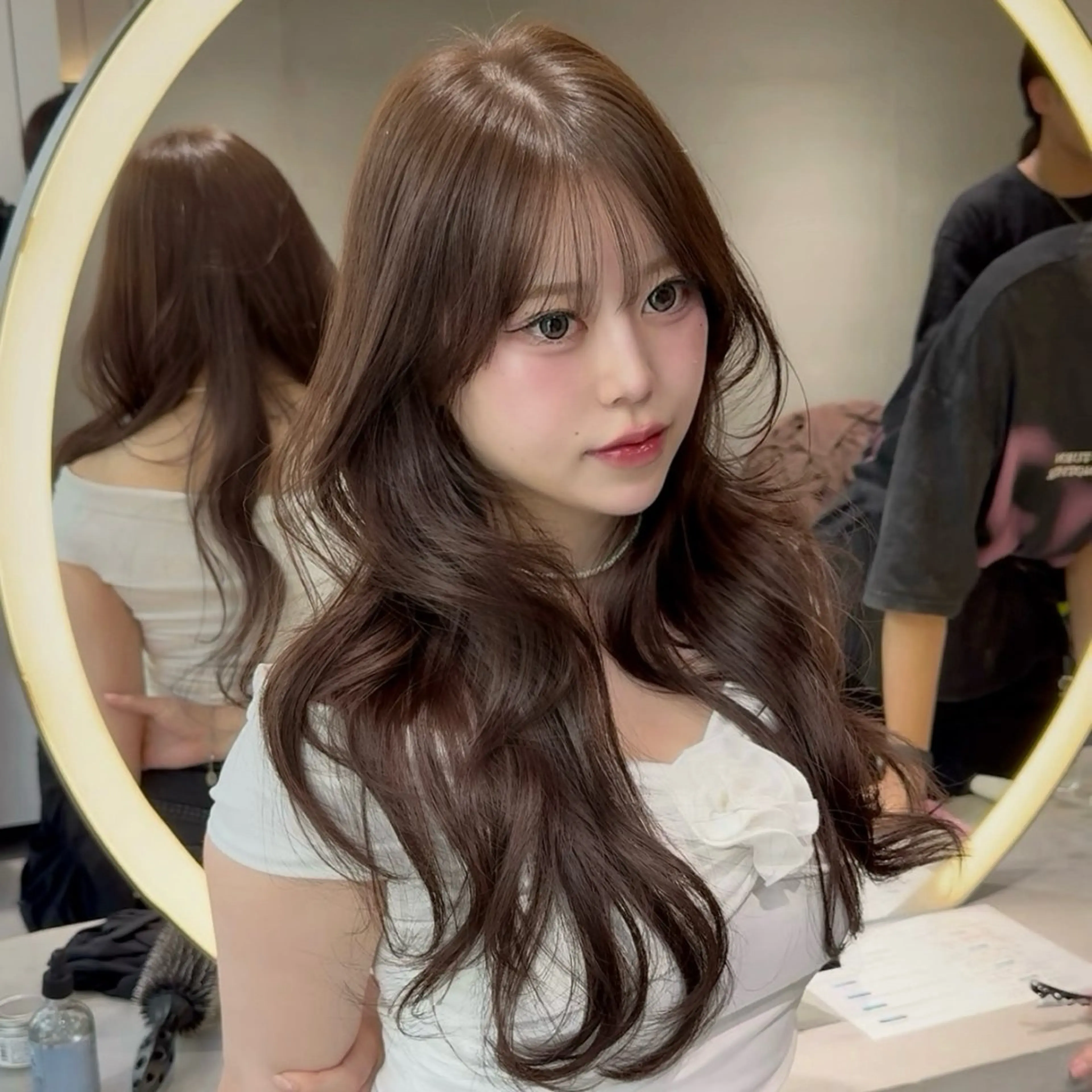 ロング カラー 透明感カラー 顔周りカット ユナ / lond uluのヘアスタイル