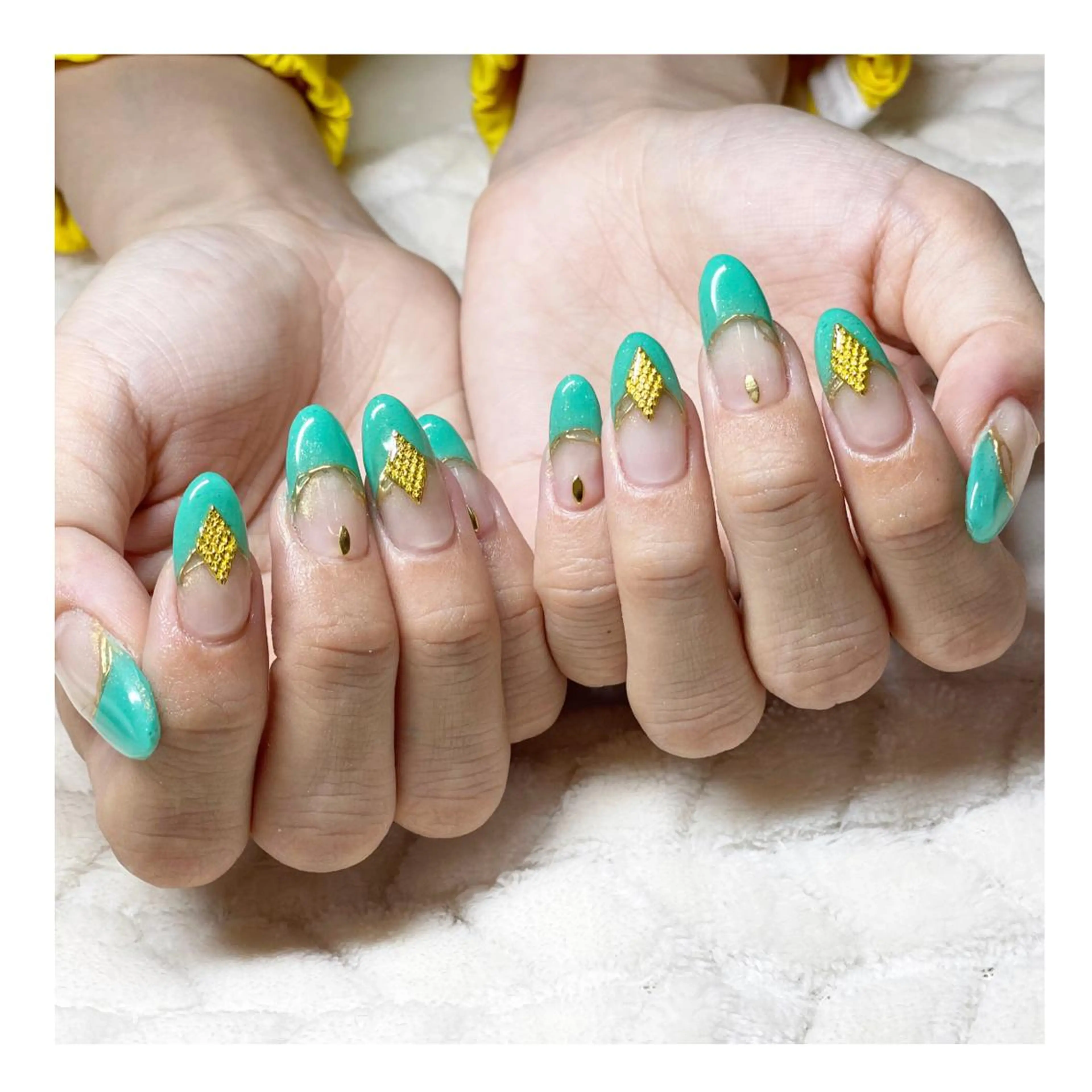 ネイル アートネイル フレンチネイル ジェルネイル ゴールド グリーン ハンドネイル LaLa Peach 福岡のマツエク・マツパデザイン