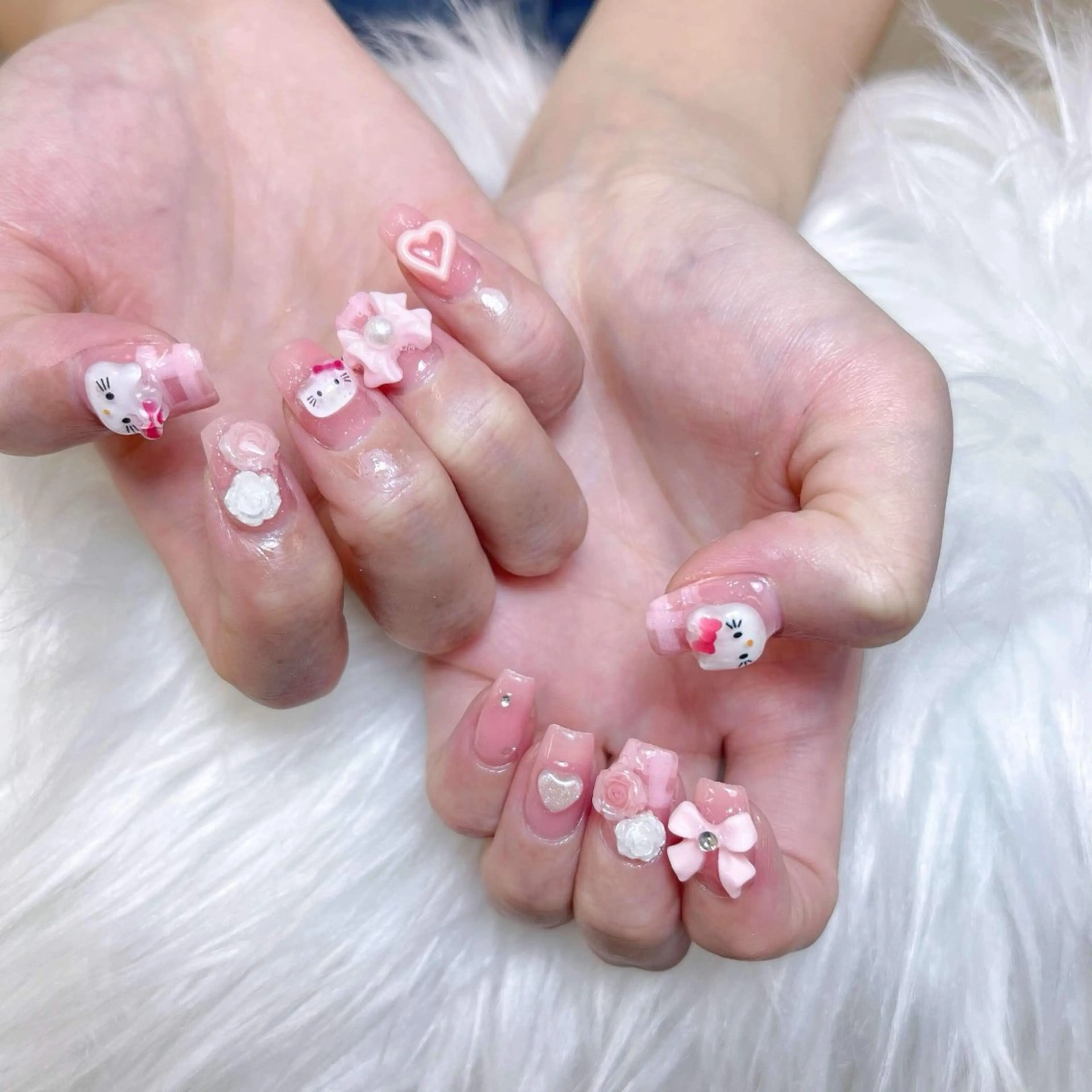 ネイル ジェルネイル 韓国ネイル マグネットネイル ネイルチップ 冬ネイル Lenie Nail Salonのネイルデザイン