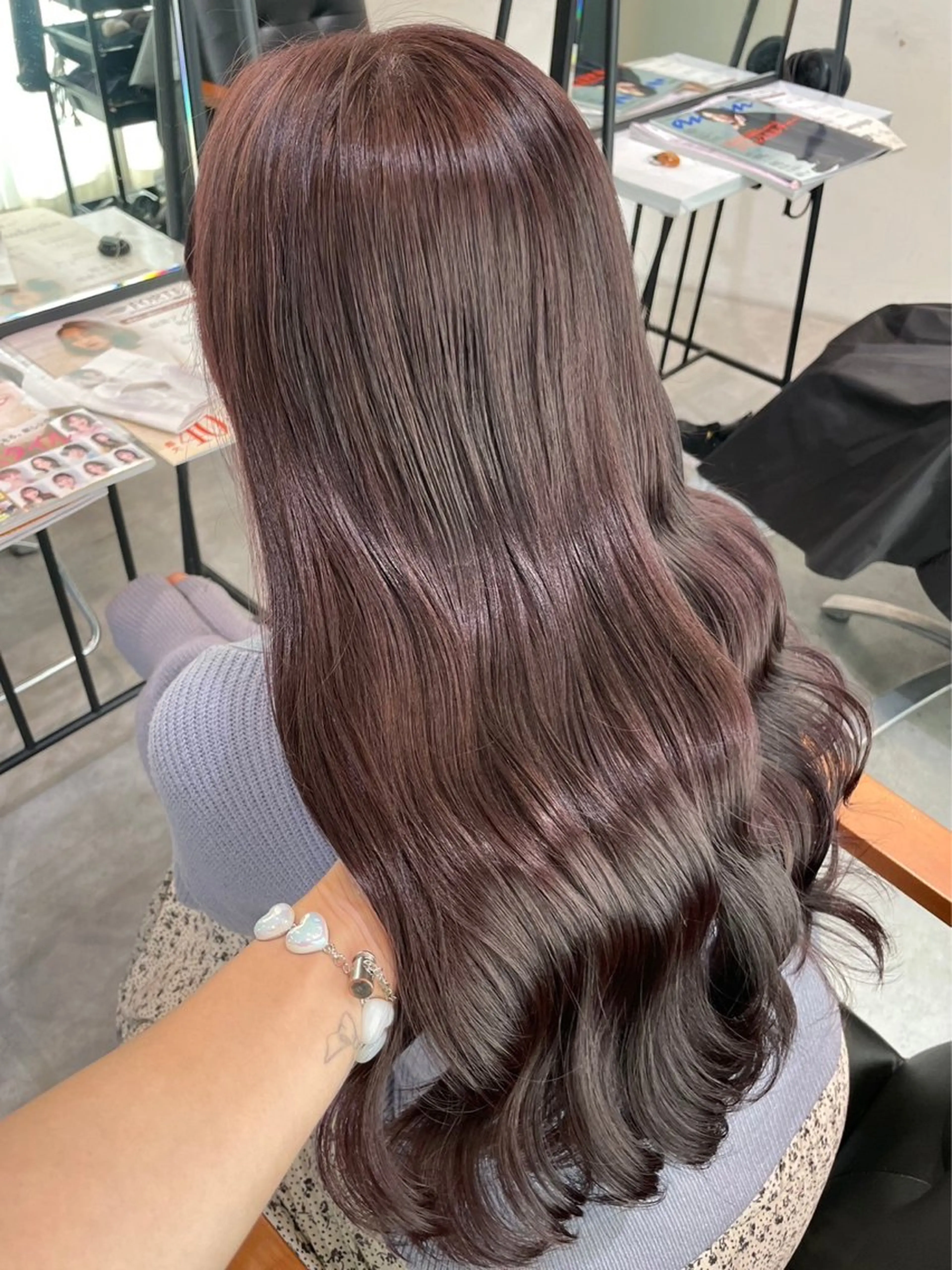 ロング カラー 透明感カラー ディープラベンダー ラベンダーカラー ‎Lby home 🪽mikuのヘアスタイル