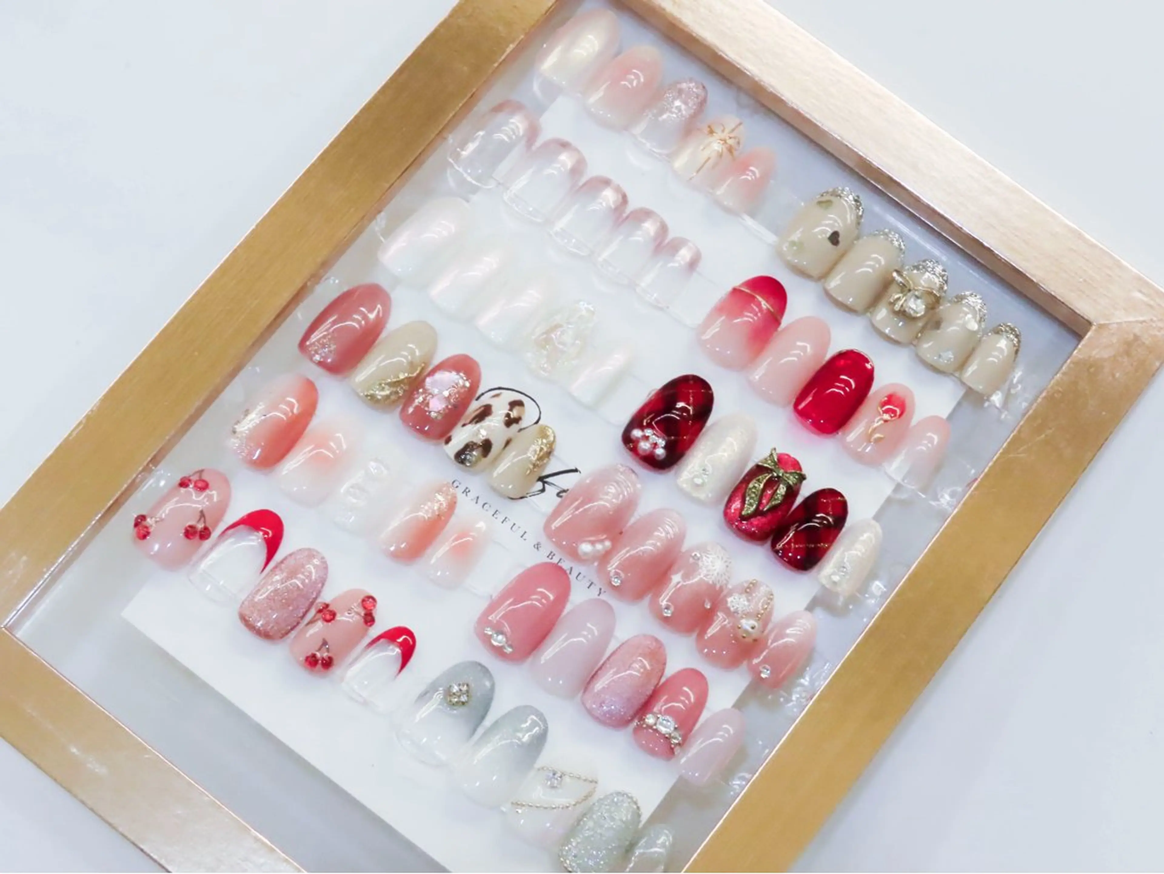 ネイル Onason nailのネイルデザイン