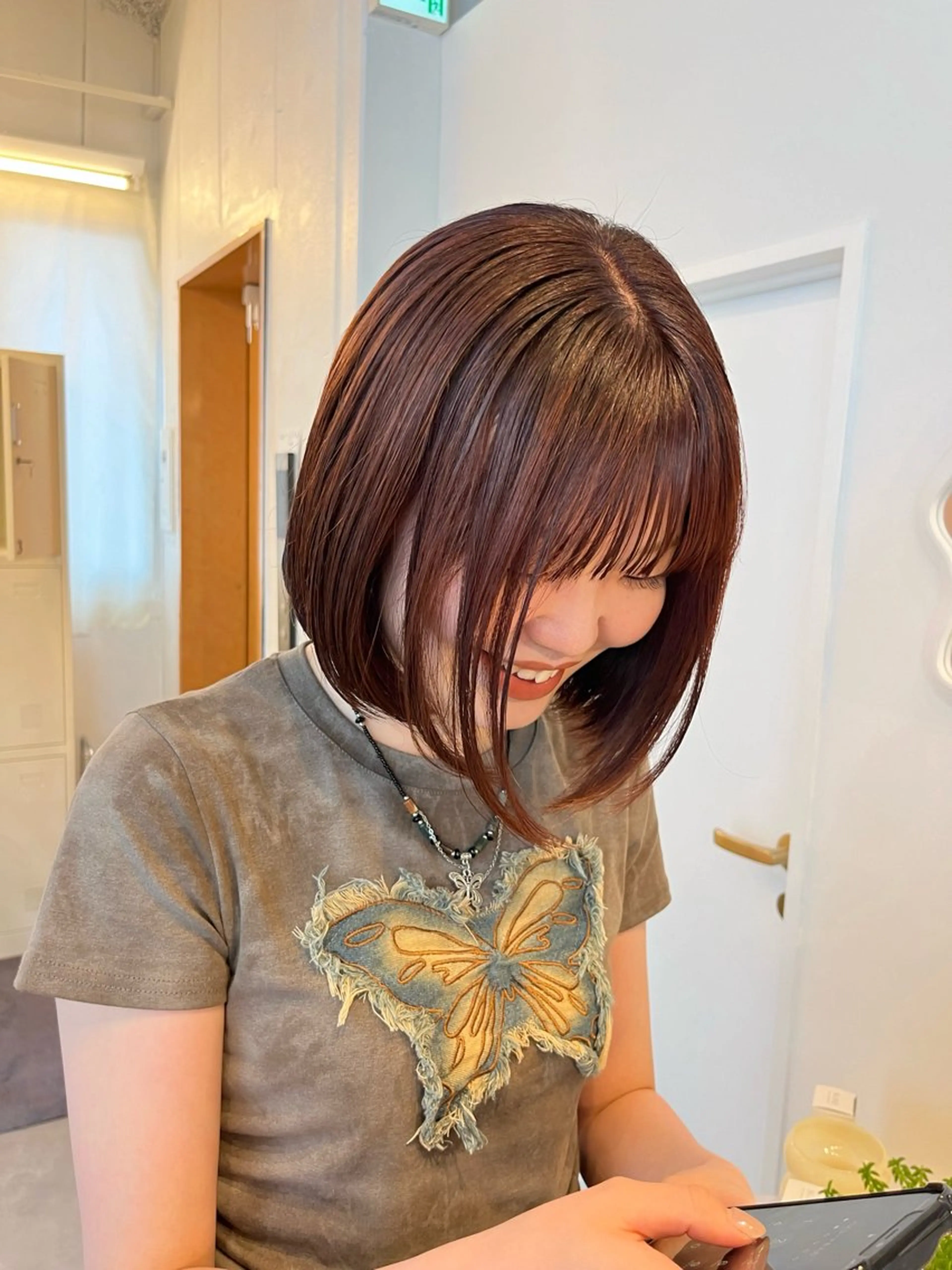 カラー ヘアカラー トリートメント 𝐲𝐮𝐮 / 透明感カラー🌱のヘアスタイル