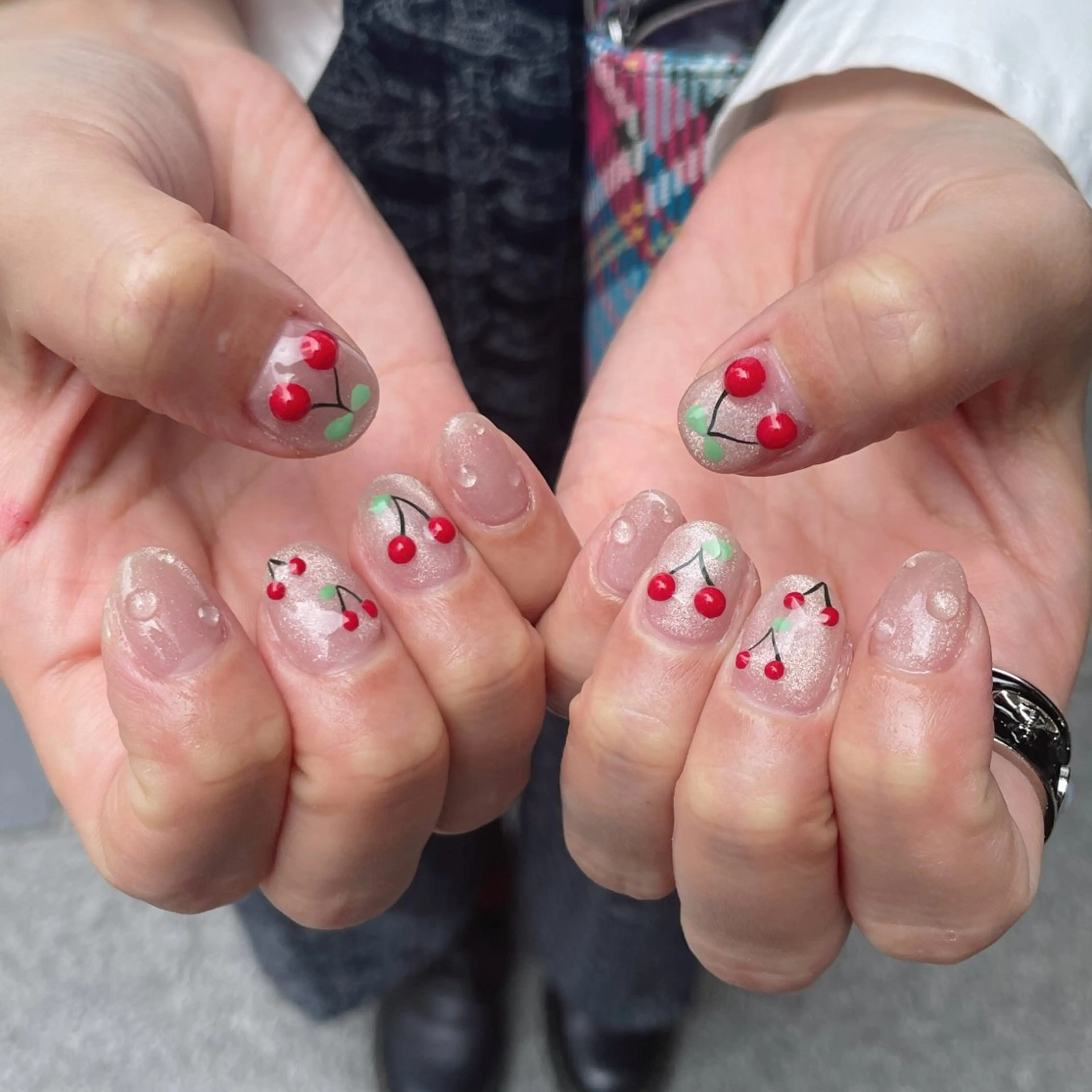 ネイル ハンドネイル ネイルサロン エルフィンのネイルデザイン