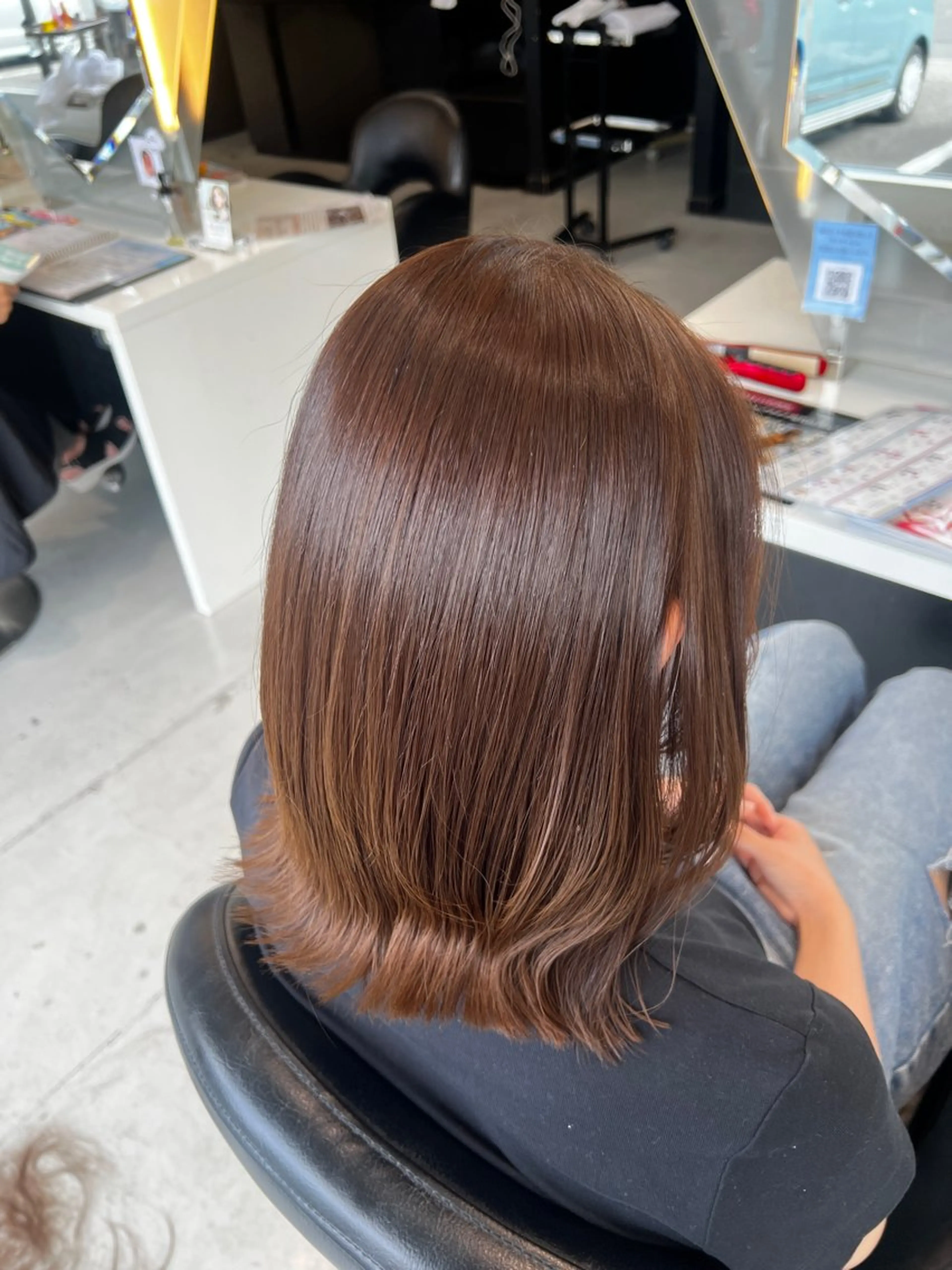 ミディアム カット ヘアカラー 韓国風顔まわり/ベー ジュ/マツエク♡美咲のヘアスタイル