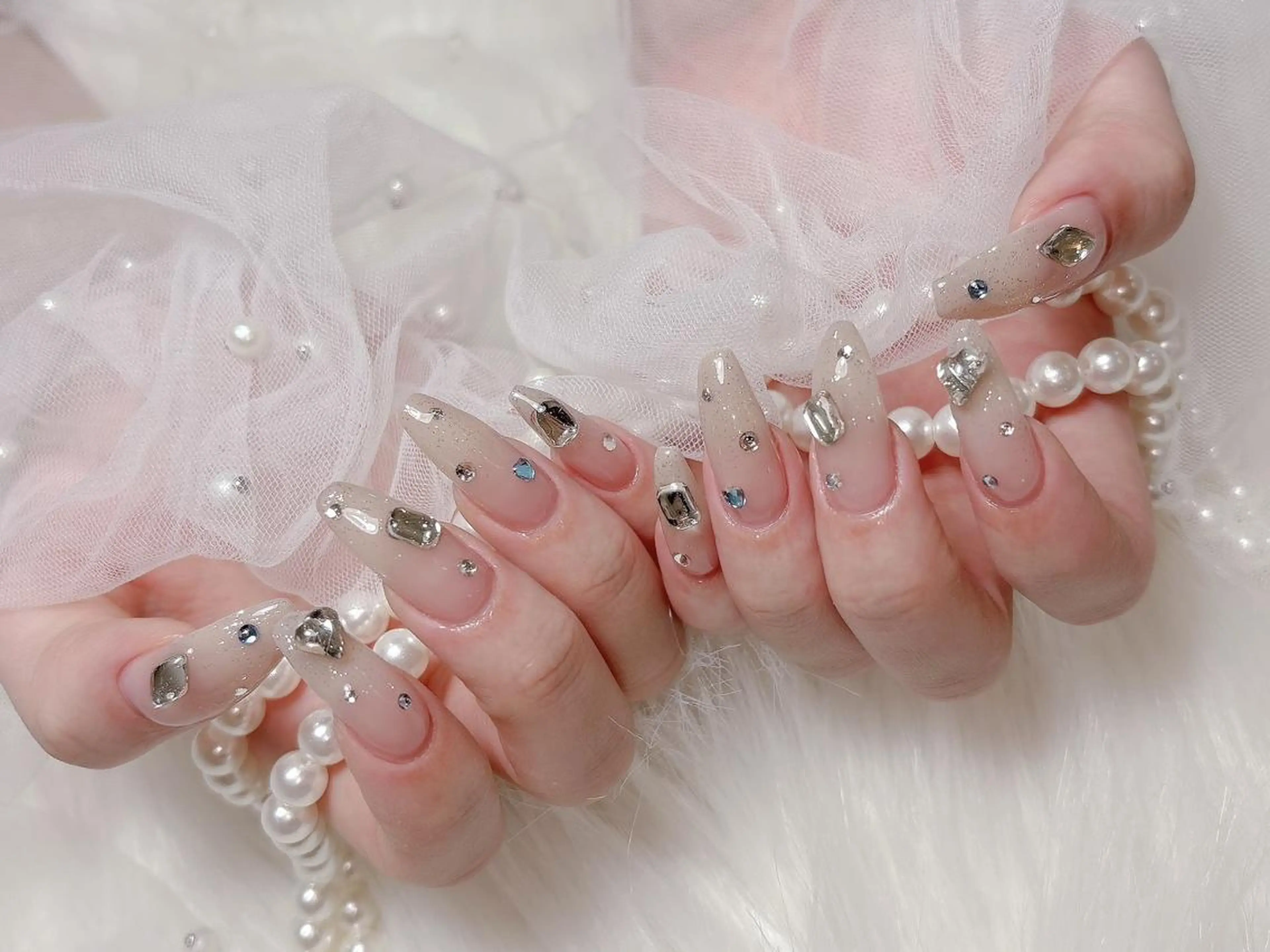 ネイル -ému- k.oのネイルデザイン