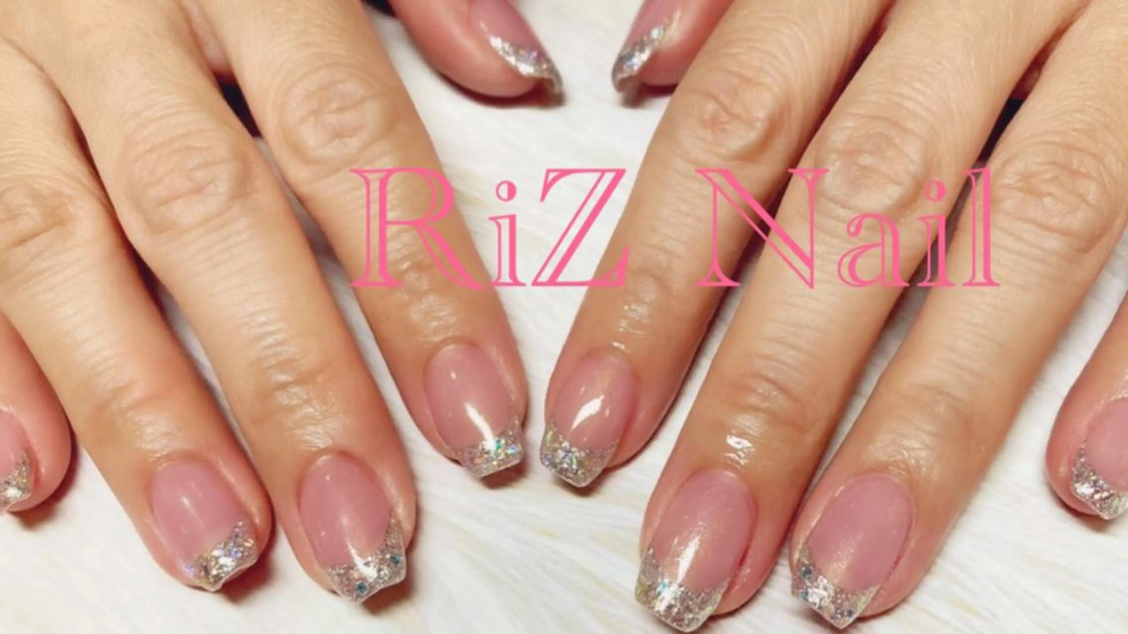ネイル フレンチネイル ガラスフレンチ RiZ nail salonのネイルデザイン