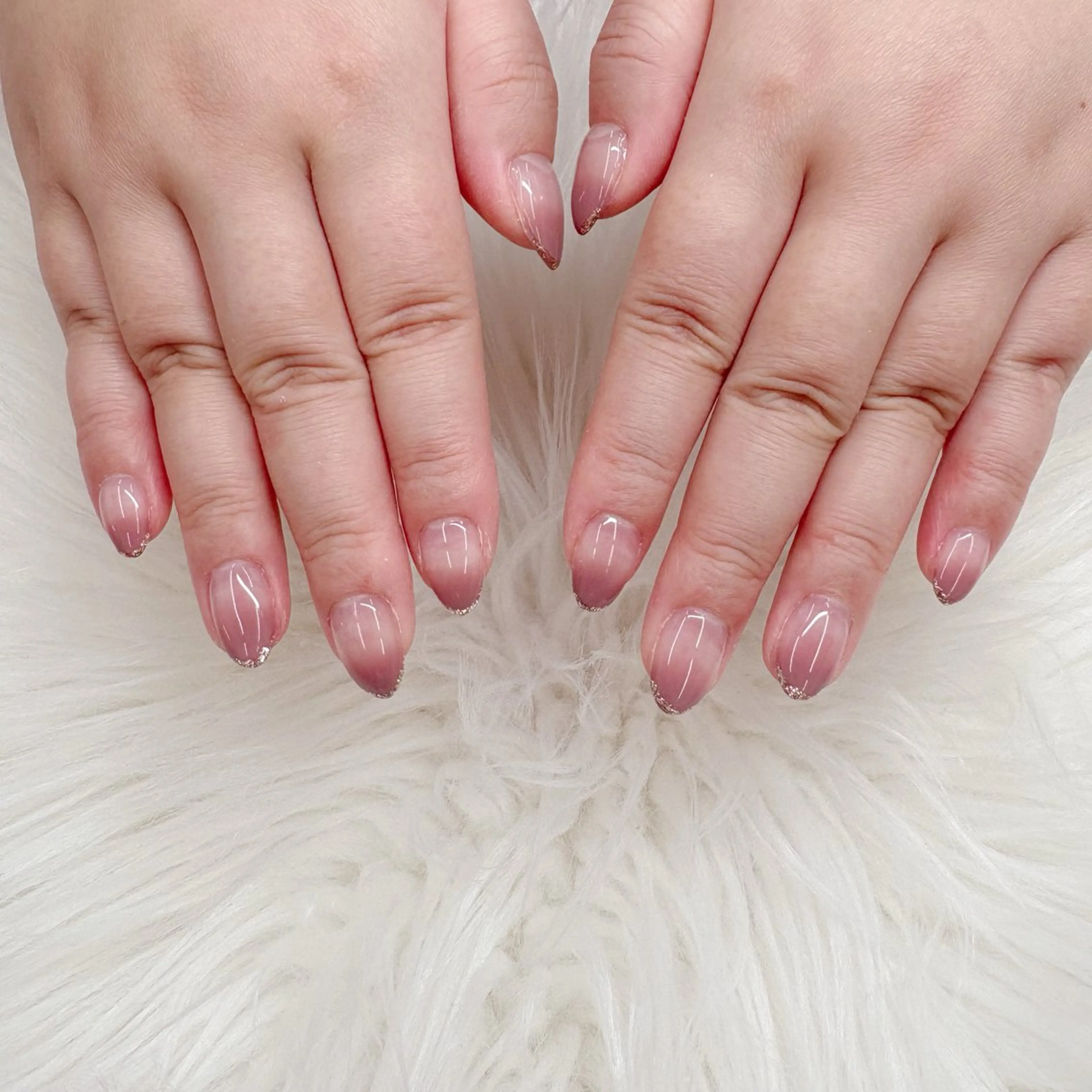 ネイル グラデーション ラメ(グリッター) ハンドネイル エリクサーネイル池袋 大谷のネイルデザイン