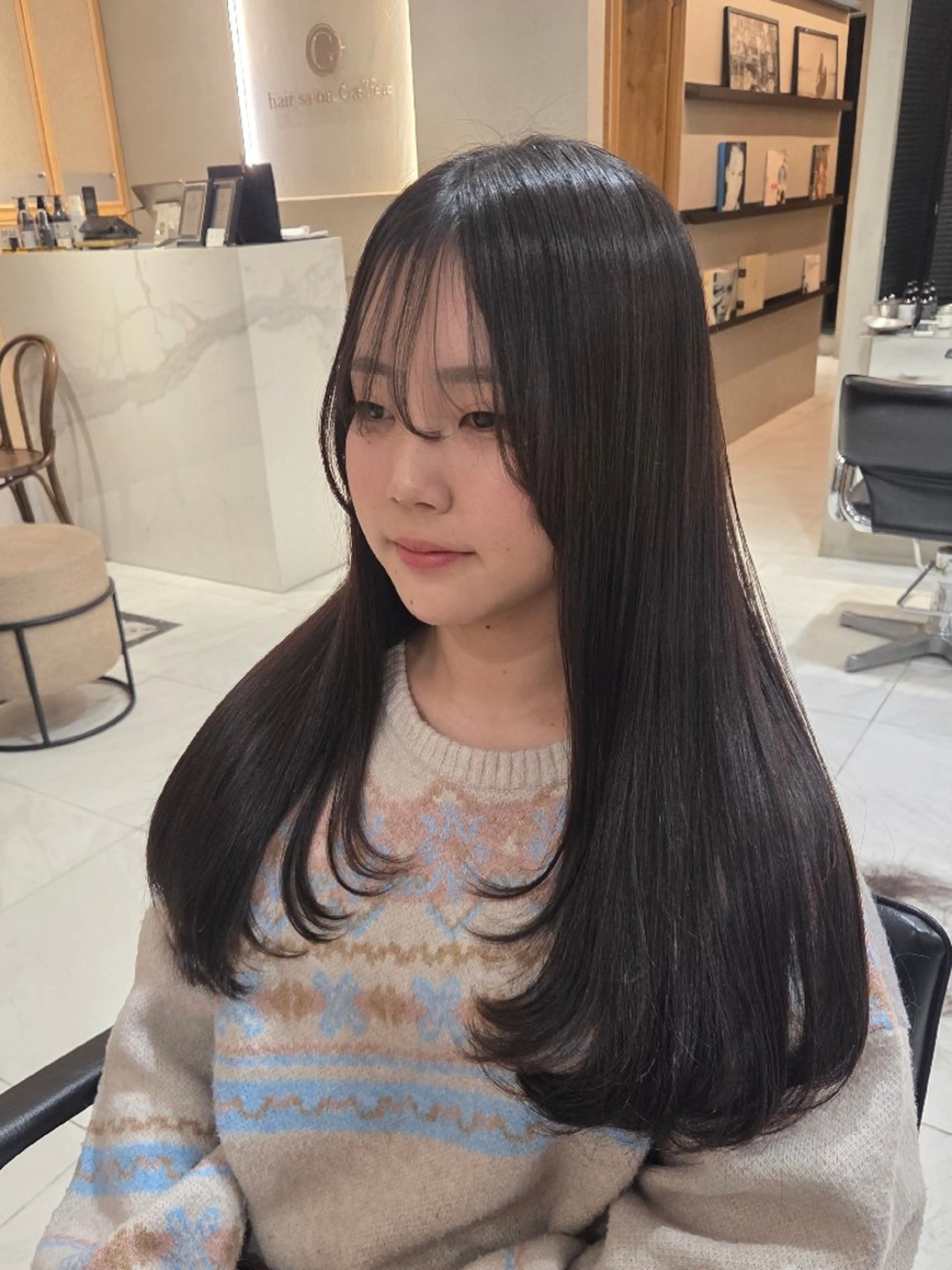 ロング レイヤーカット ローレイヤー シースルーバング RUA💜‪ ‪モデル様募集中💜のヘアスタイル