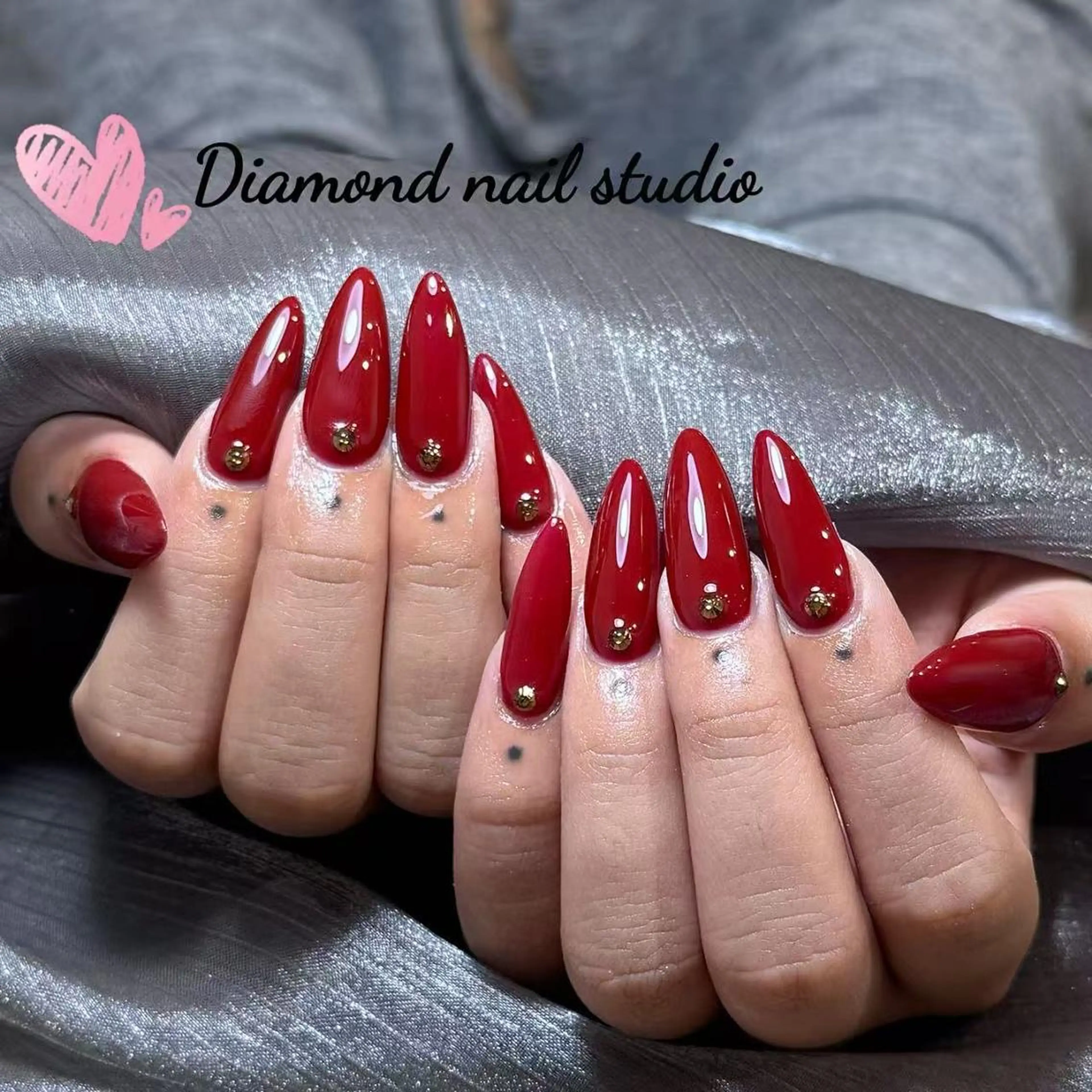 ネイル アートネイル オーロラネイル ガーリー キラキラネイル マグネットネイル ハンドネイル Diamond ✨のネイルデザイン