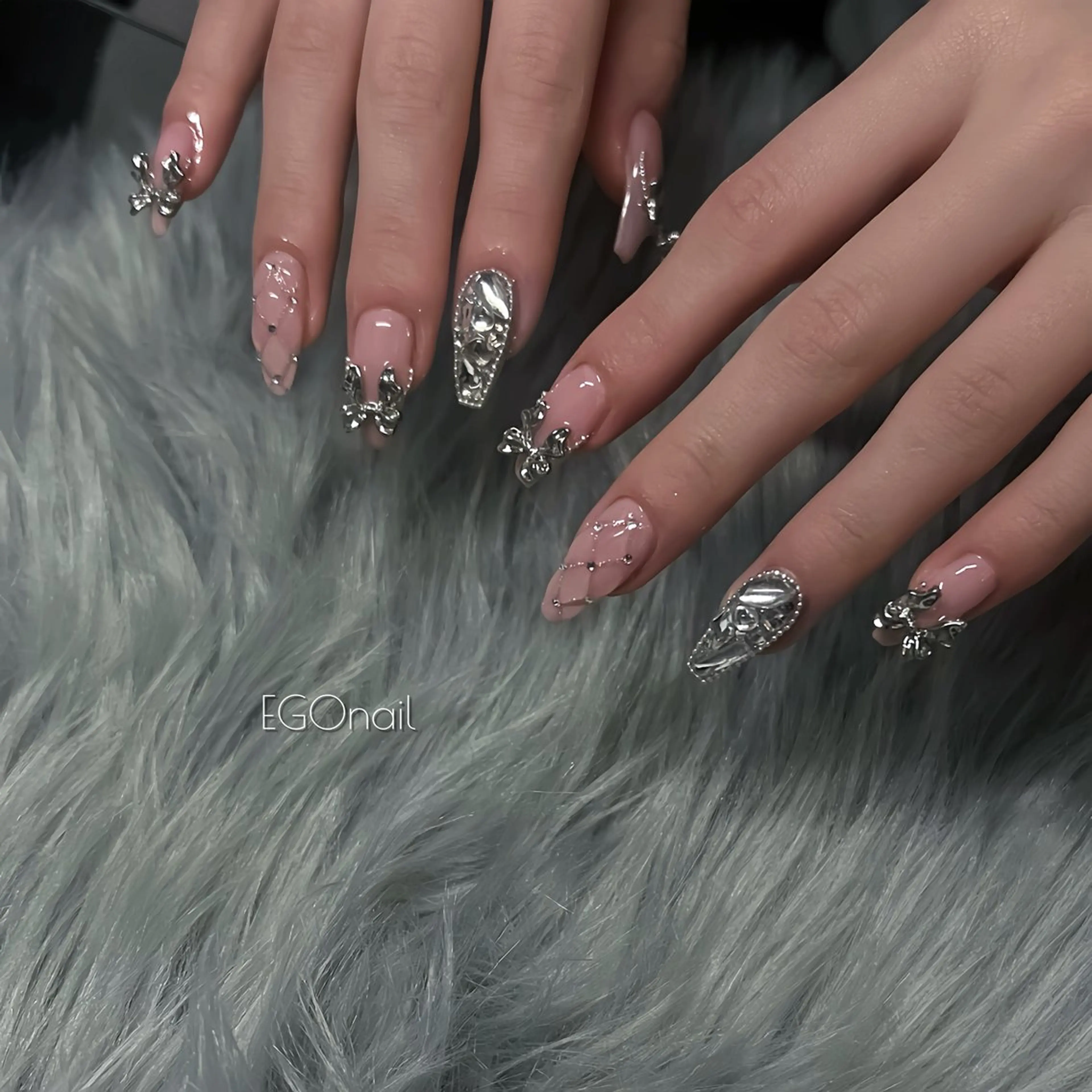 ネイル ハンドネイル EGOnail所属・EGO nailのネイルデザイン