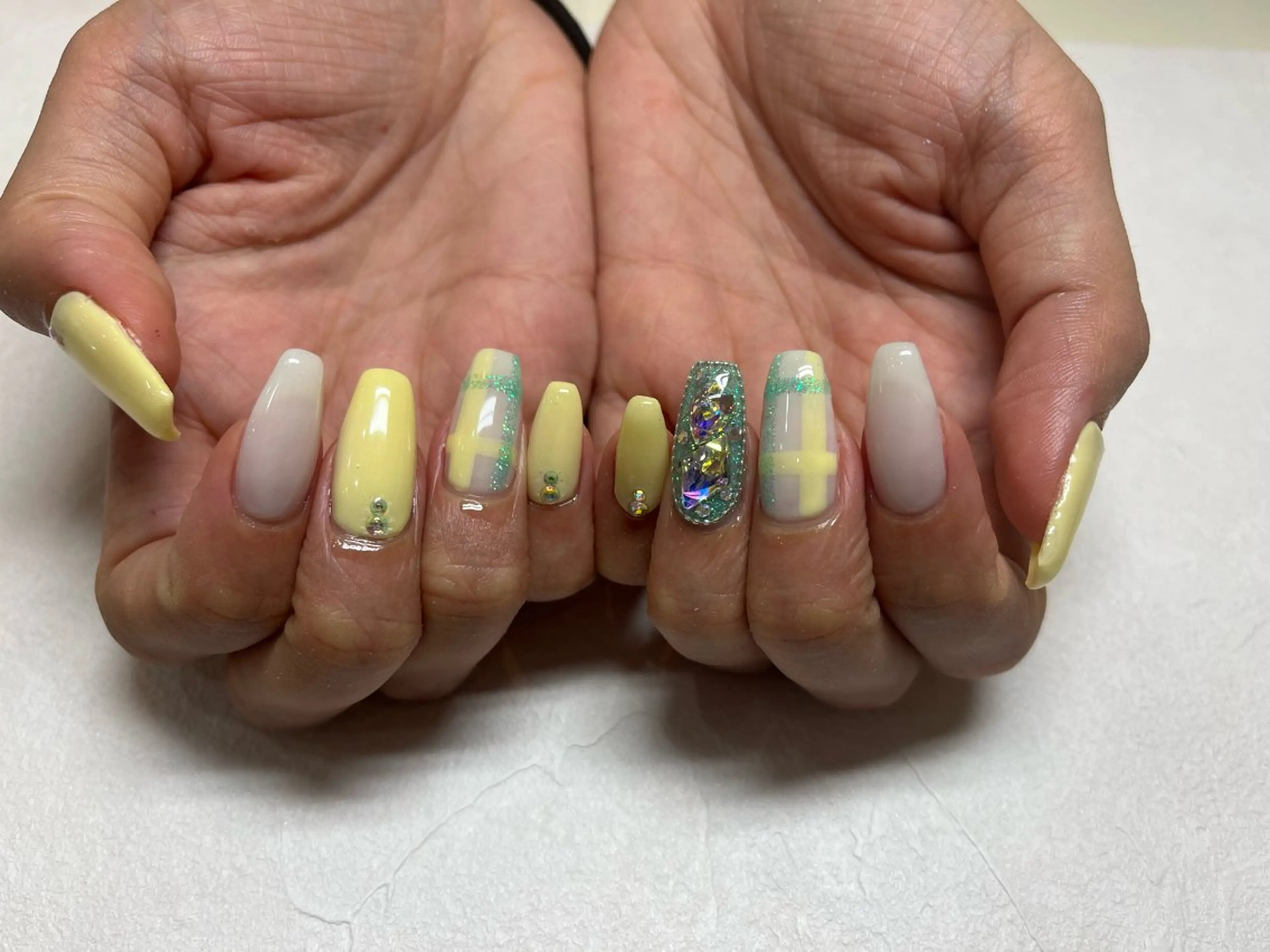 ネイル SOARE🤍 🤍のネイルデザイン