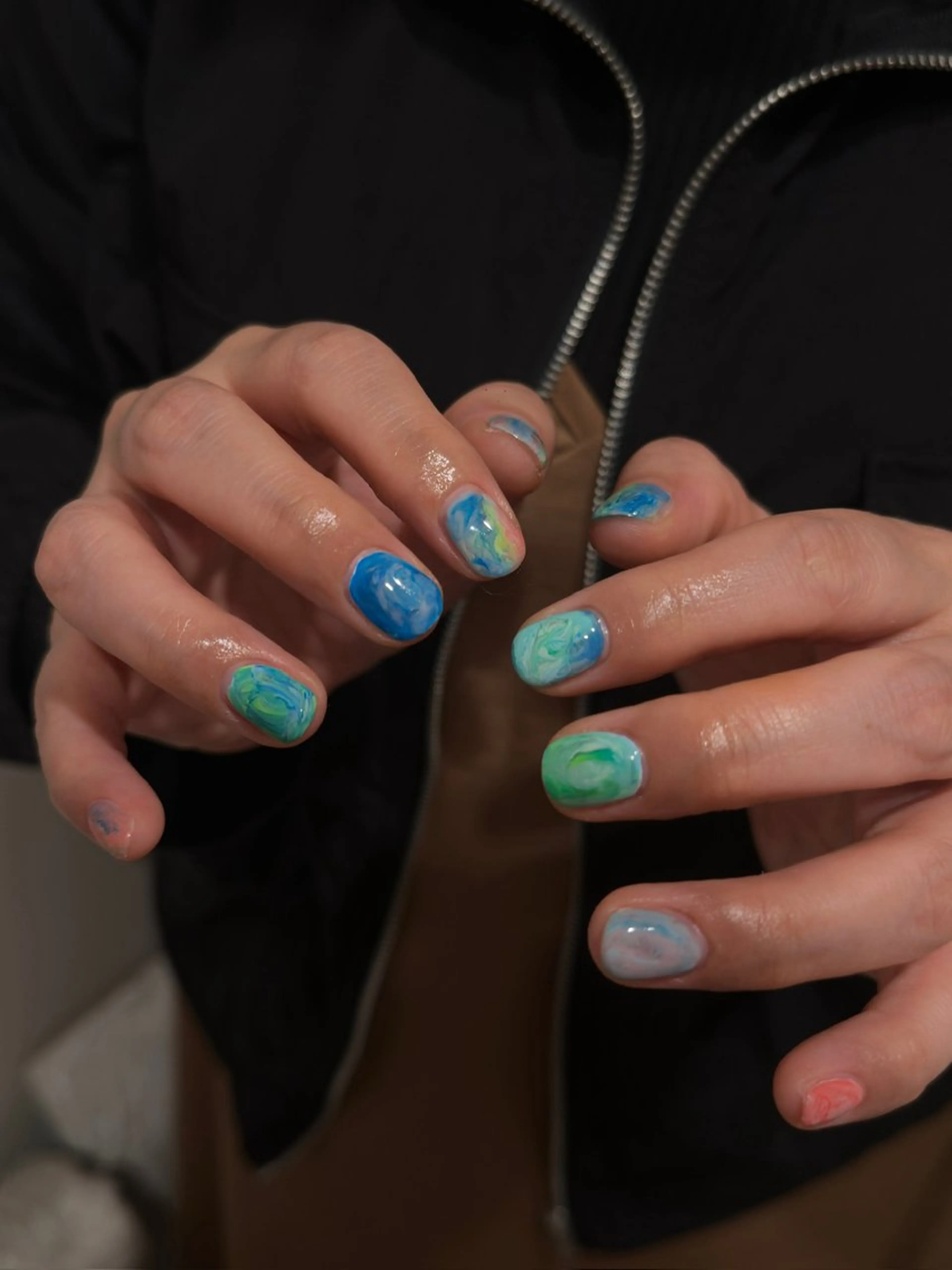 ネイル ハンドネイル 🎀 Hiyubi._.nail 🫧所属・🎀フェイ フェイ🫧💗のネイルデザイン