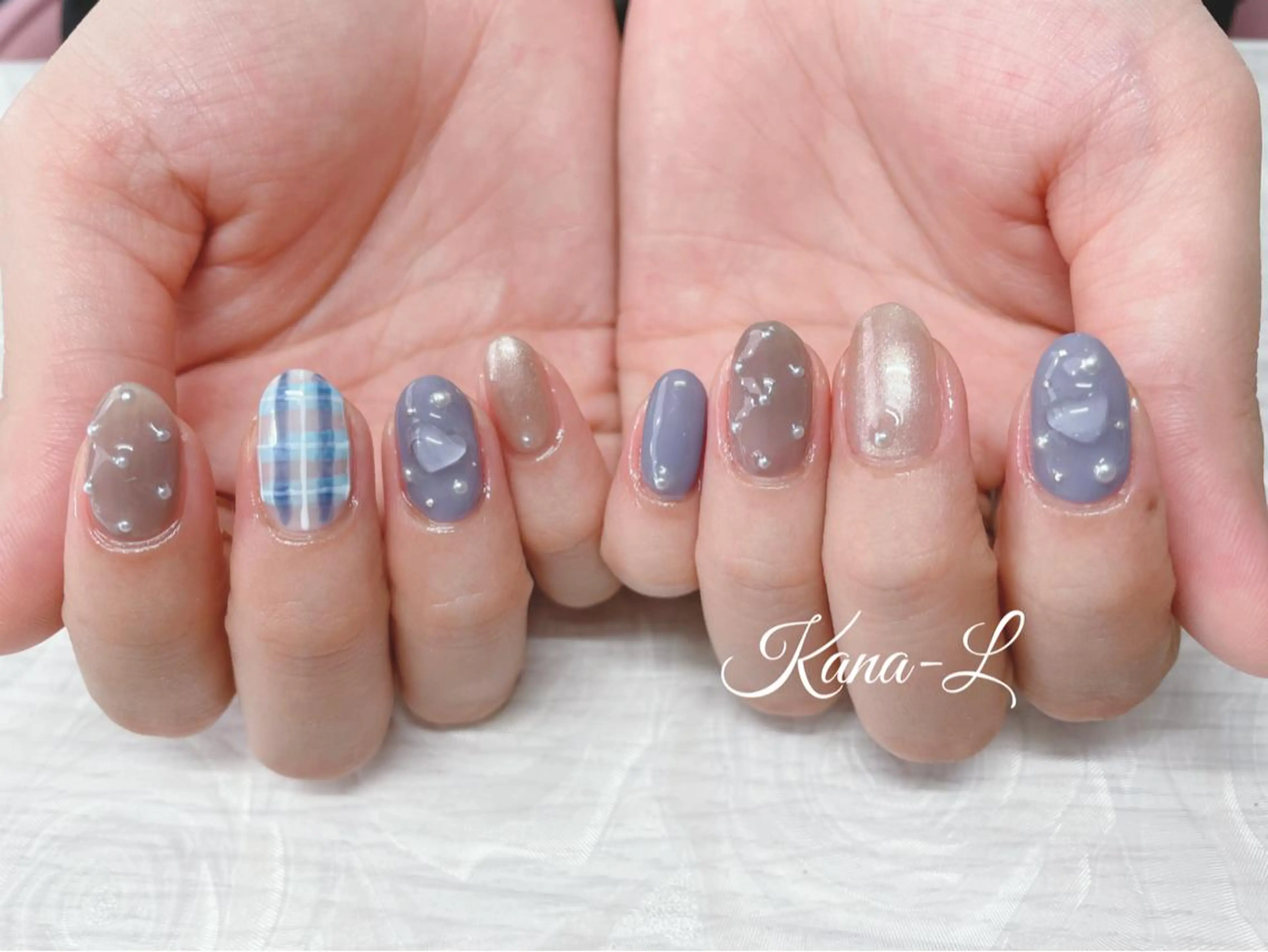 カラー ネイル ジェルネイル ハート パラジェル 芦辺 香奈のネイルデザイン