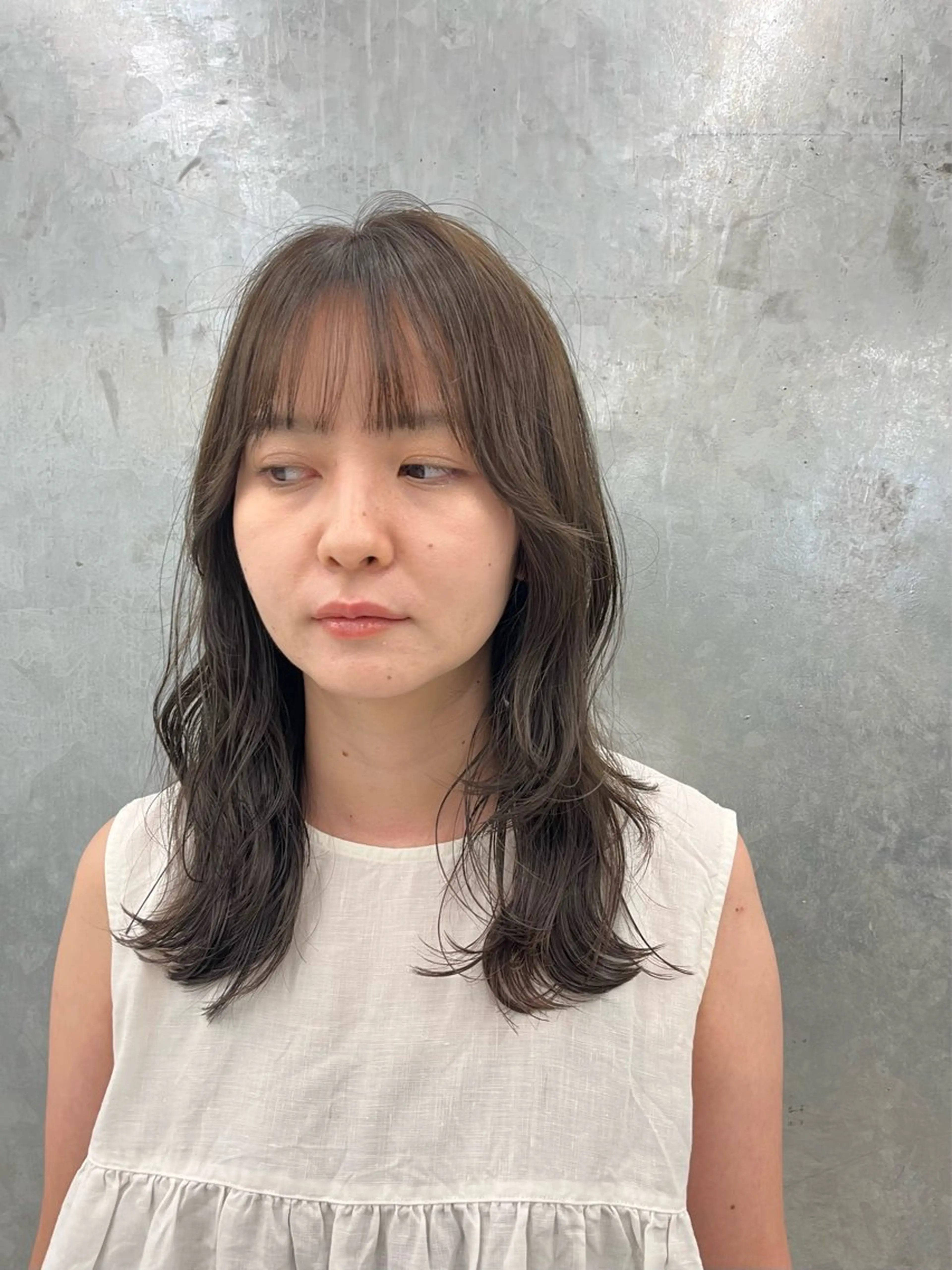 セミロング アッシュ カット ヘアカラー トリートメント Kansaku /池 袋/透明感カラー🌿のヘアスタイル