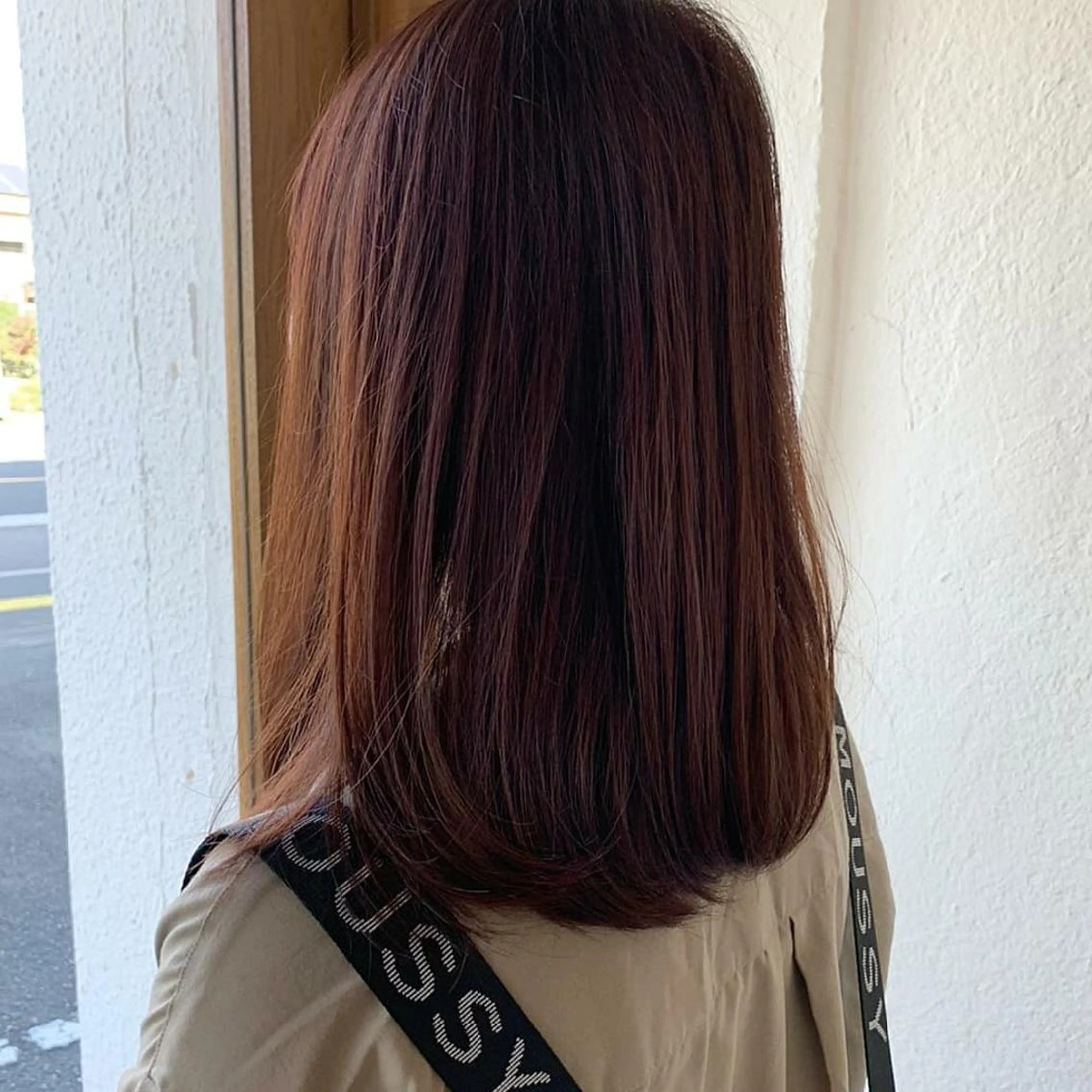 ミディアム カラー ブラウンカラー レッドカラー レッドブラウン ヘアカラー トリートメント 入江 志穂のヘアスタイル