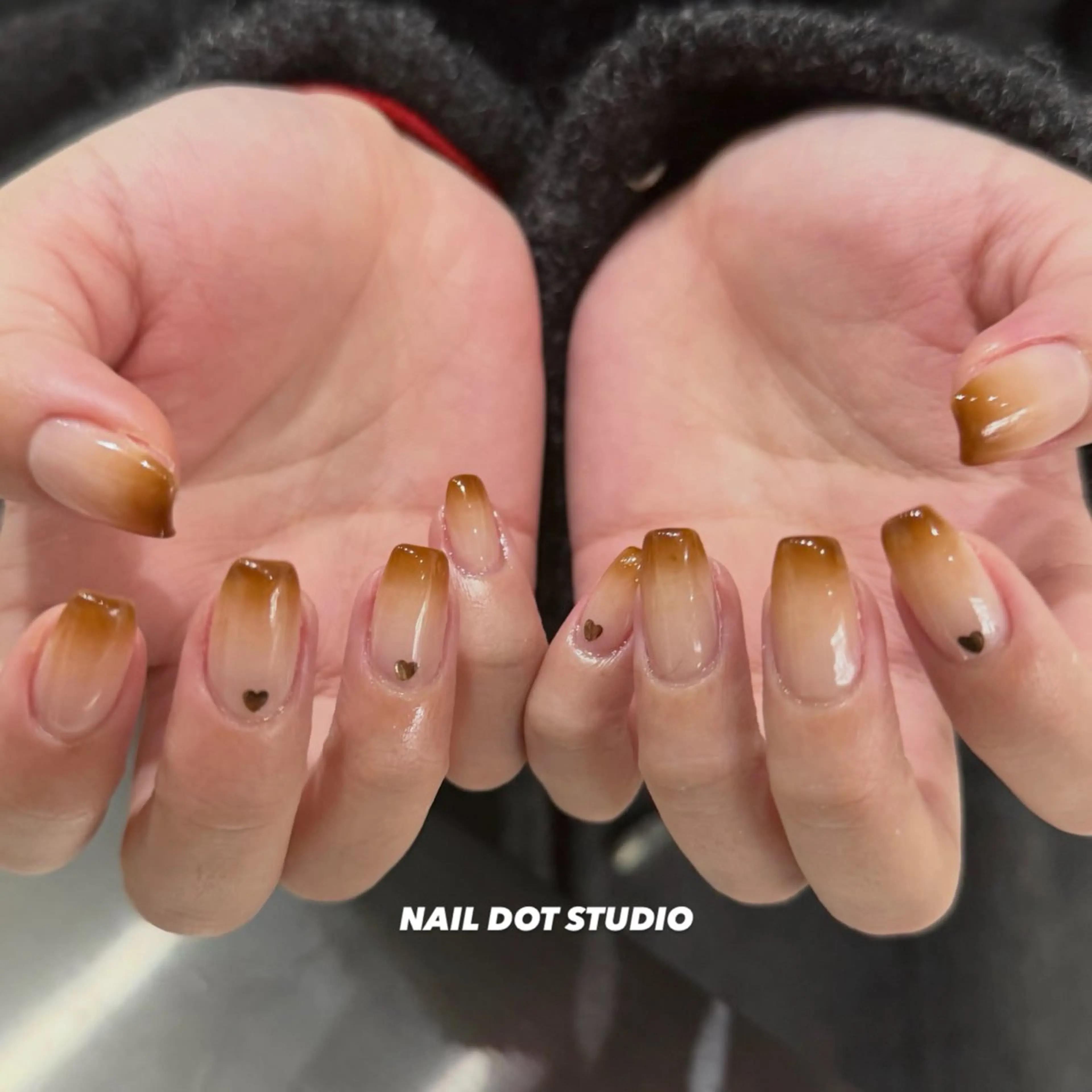 ネイル ハンドネイル NAIL DOT STUDIO　aiのネイルデザイン