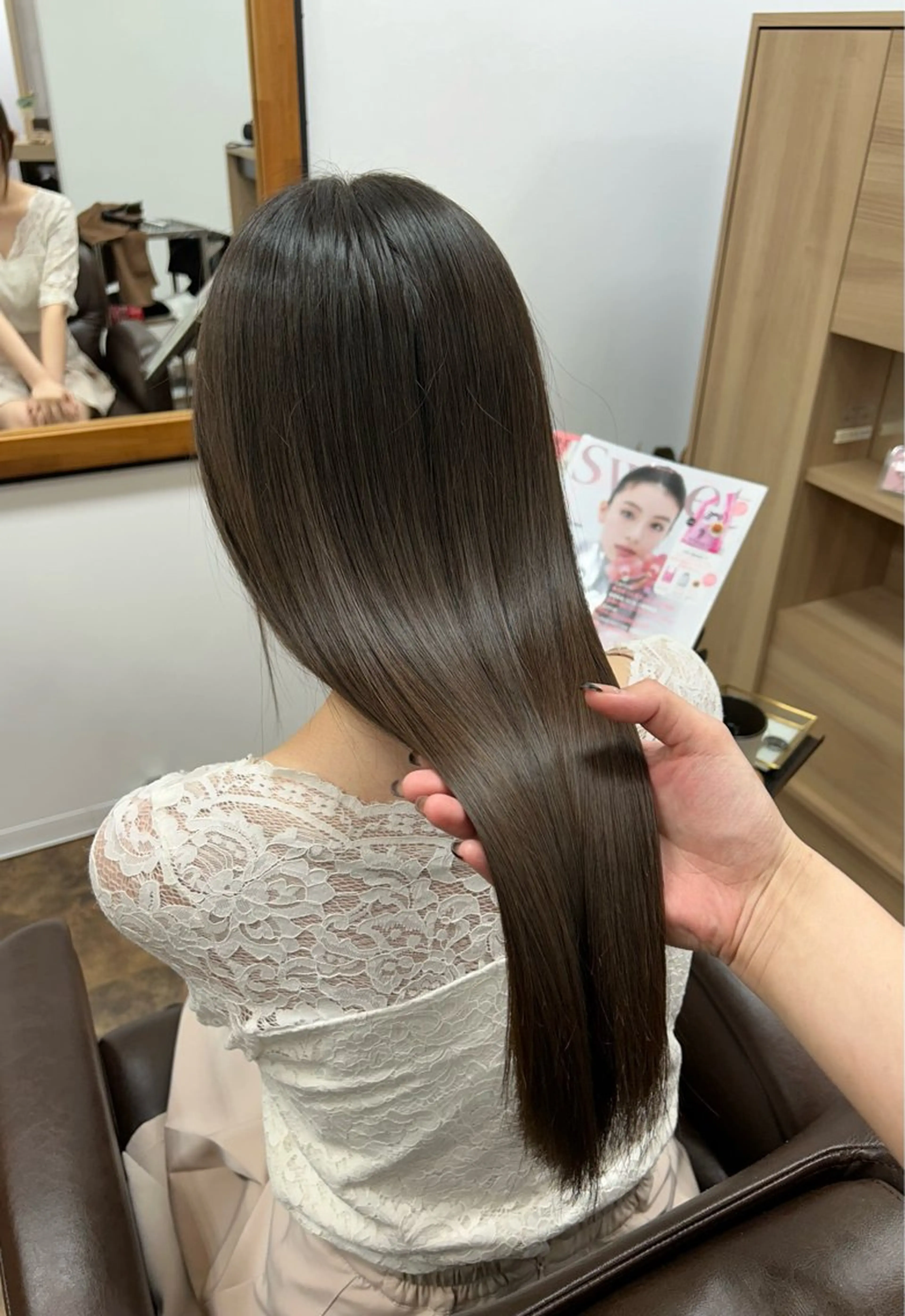 ロング ヘアカラー トリートメント YUIMARL SUZUKAのヘアスタイル