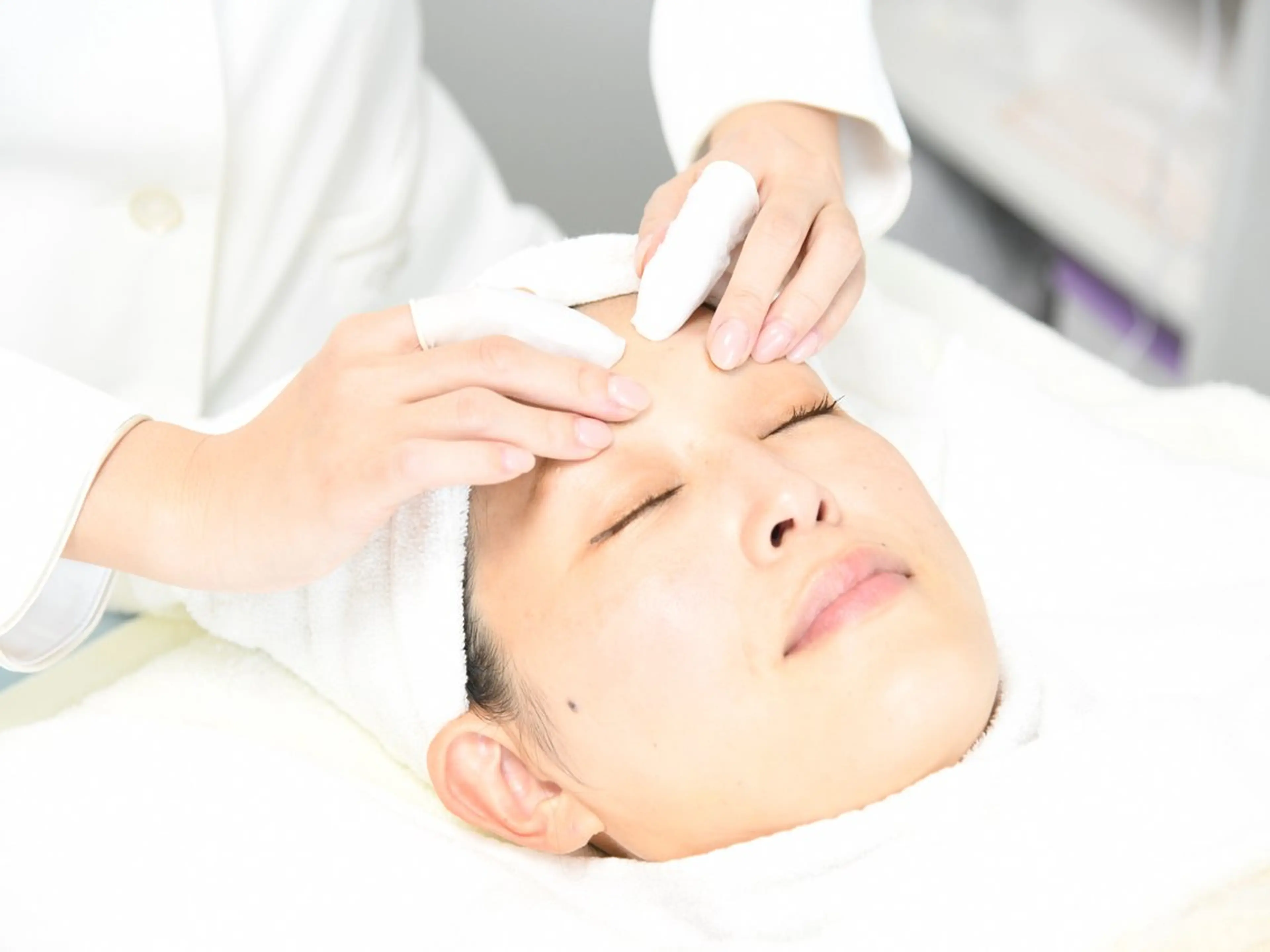 【全顔ベーシック】毛穴の黒ずみ・詰まり撲滅◎毛穴・角質の汚れ徹底除去‼︎  120分の写真