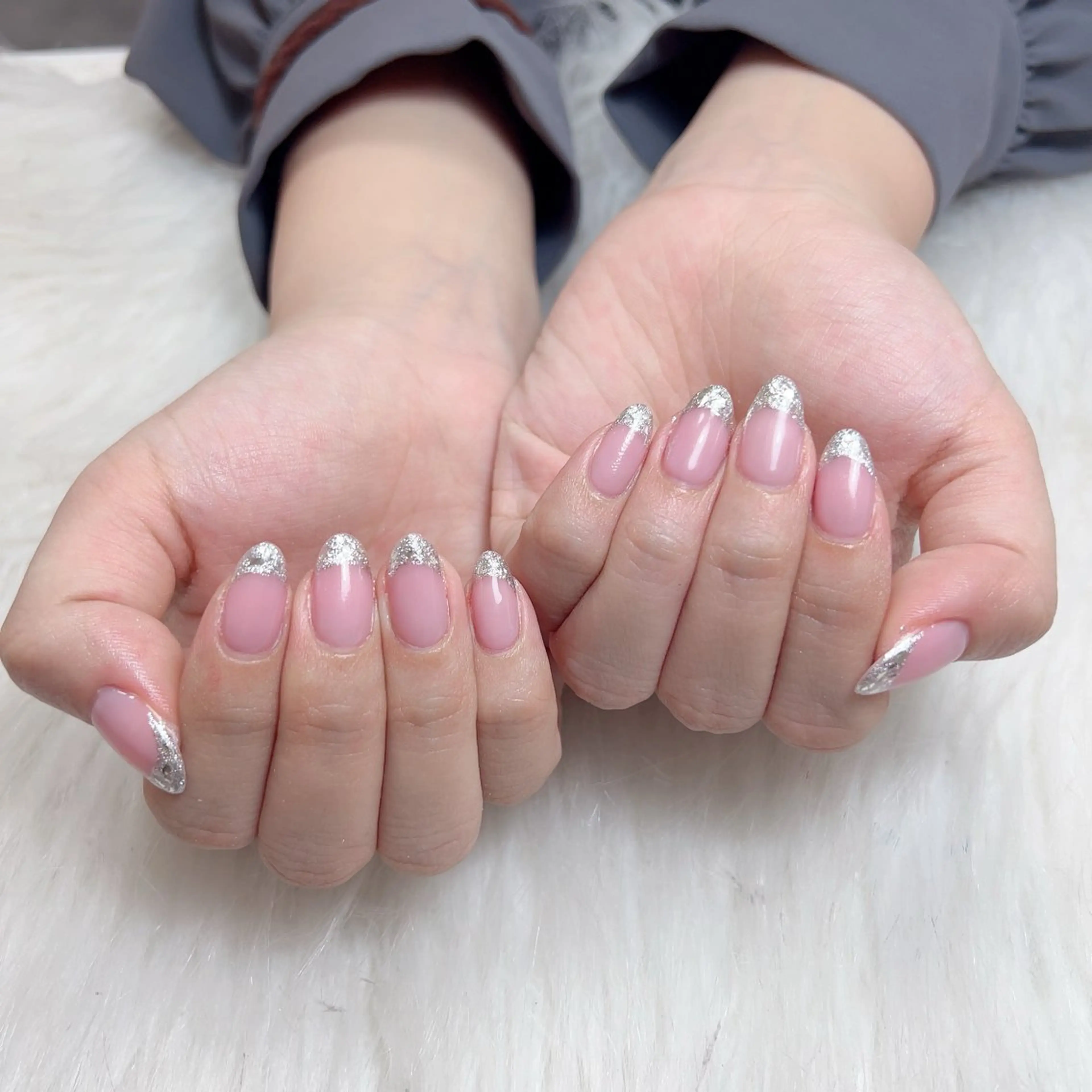 メンズ ネイル メンズ韓国風 アートネイル オーロラネイル ガーリー キラキラネイル ハンドネイル ネイルサロン KARIのネイルデザイン