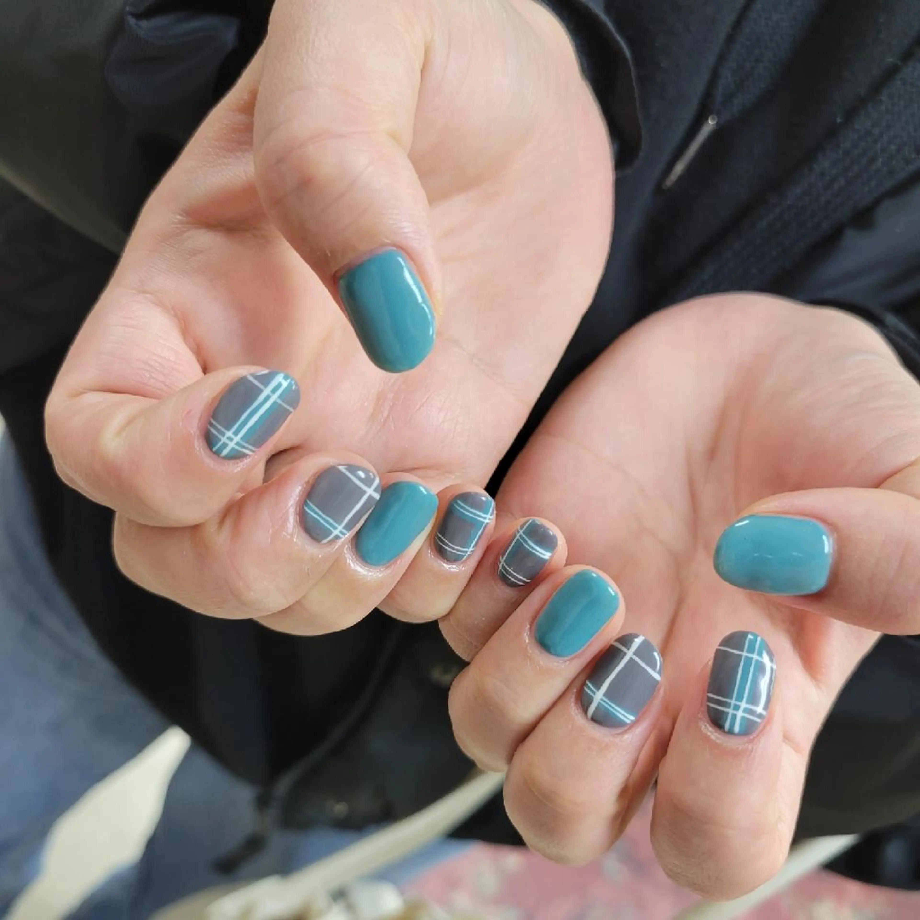 カラー ネイル ハンドネイル ハンドケア 櫛の屋浜口店所属・櫛の屋浜口店 sumireのネイルデザイン