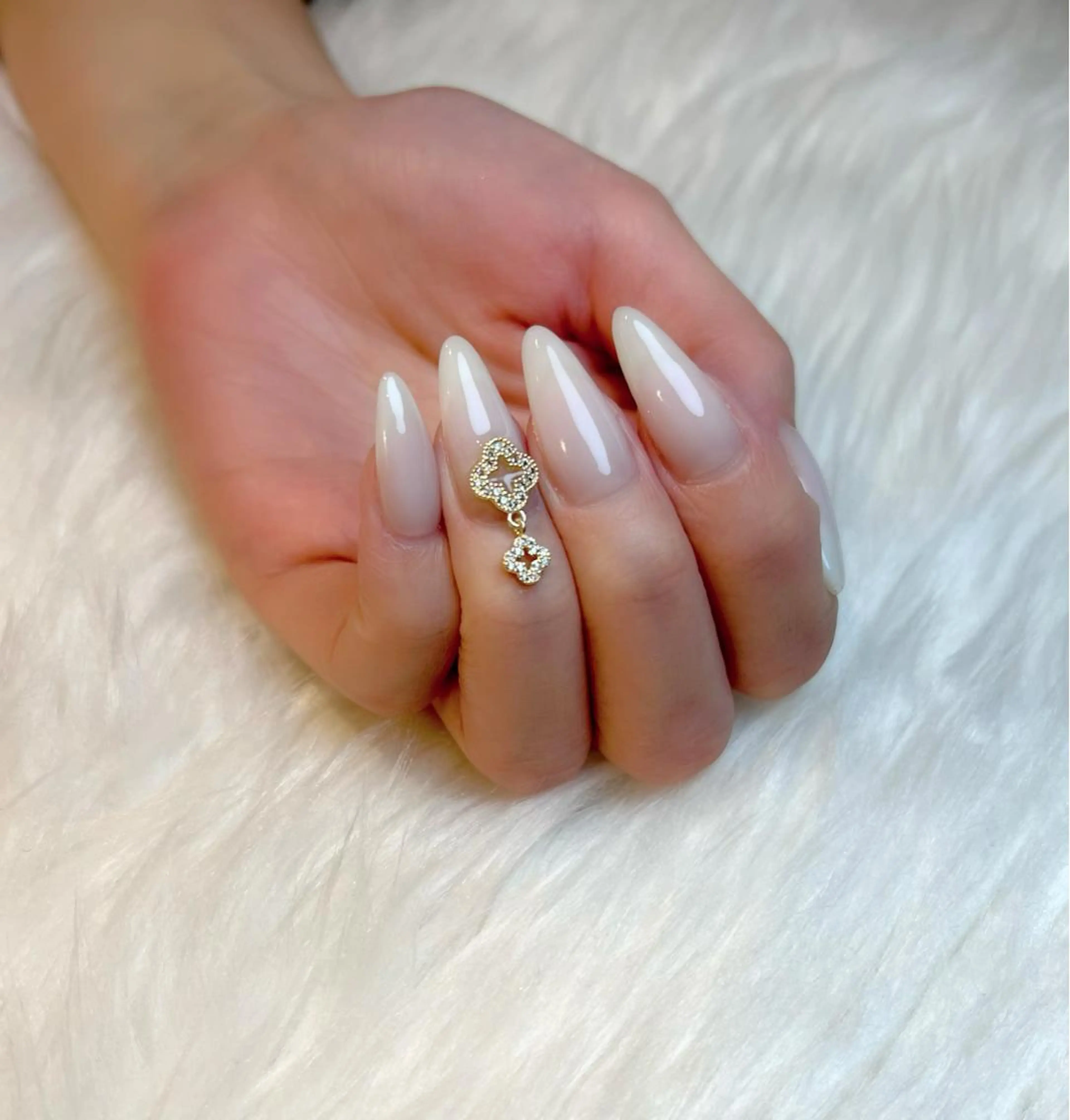 ネイル Lino+ ネイル&よもぎ蒸しのネイルデザイン