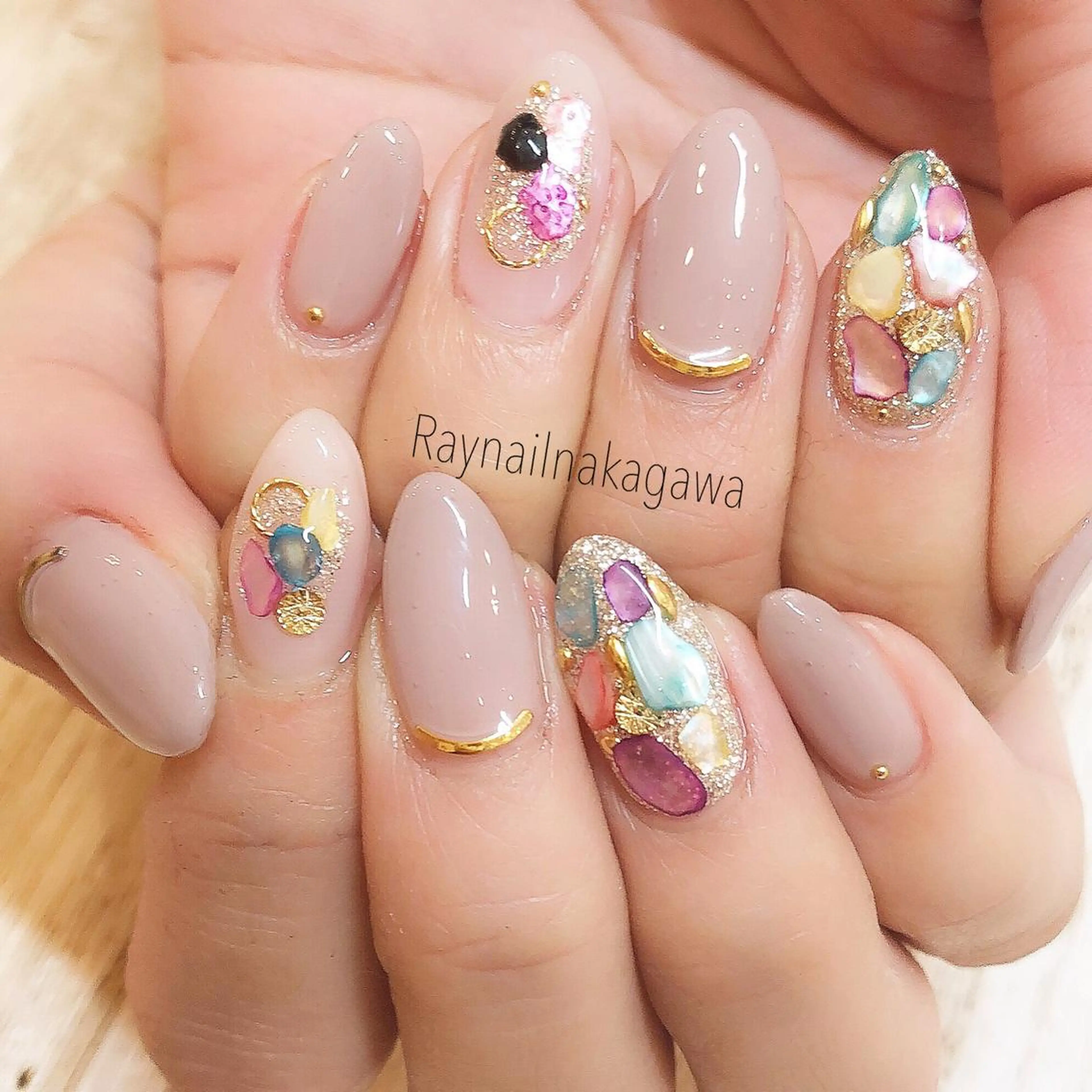 ネイル nailstudio ′ecole所属・nailstudio ′ecoleのネイルデザイン