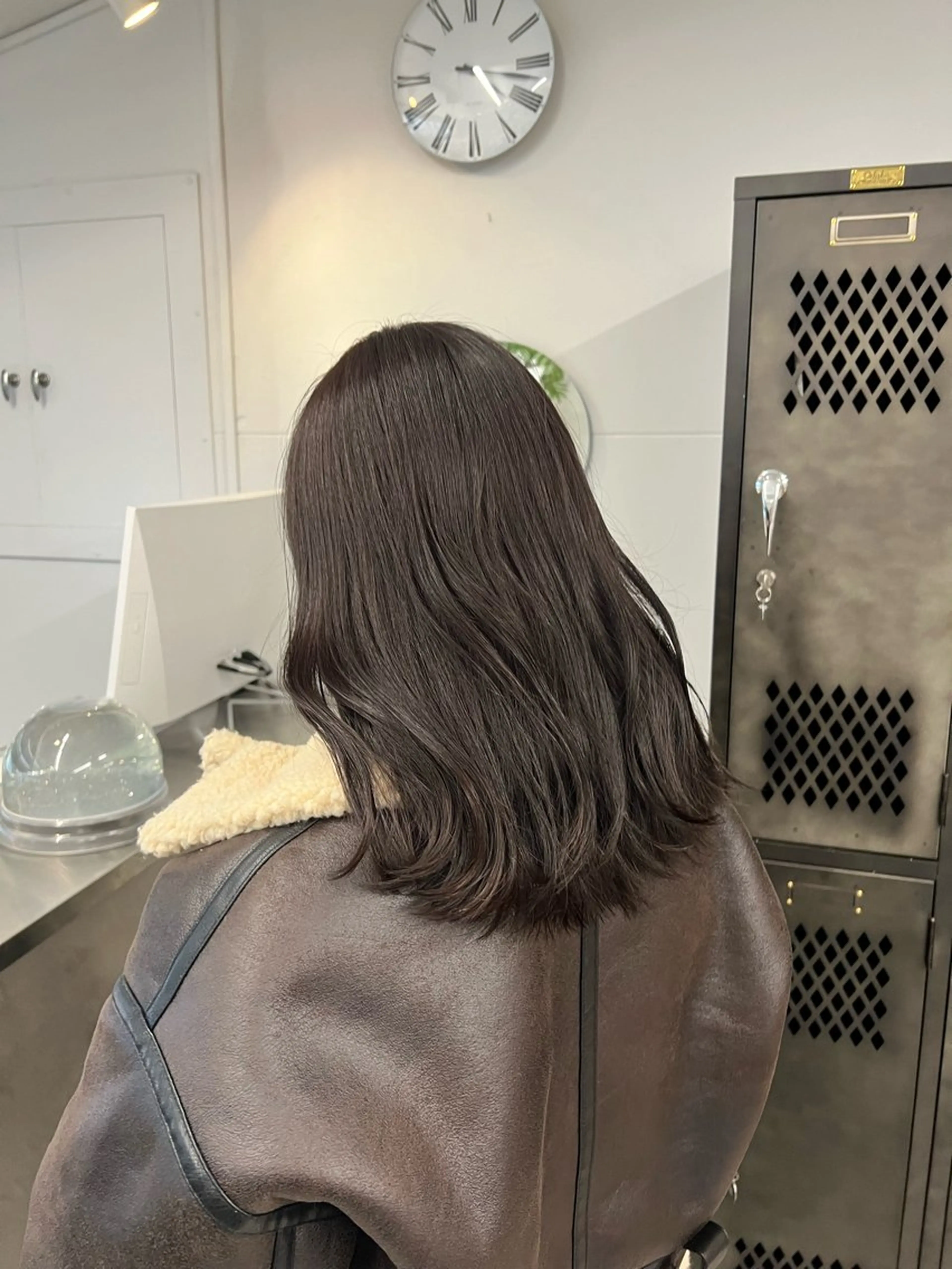 ミディアム カット ヘアカラー トリートメント INORI /フェイスレイヤーのヘアスタイル