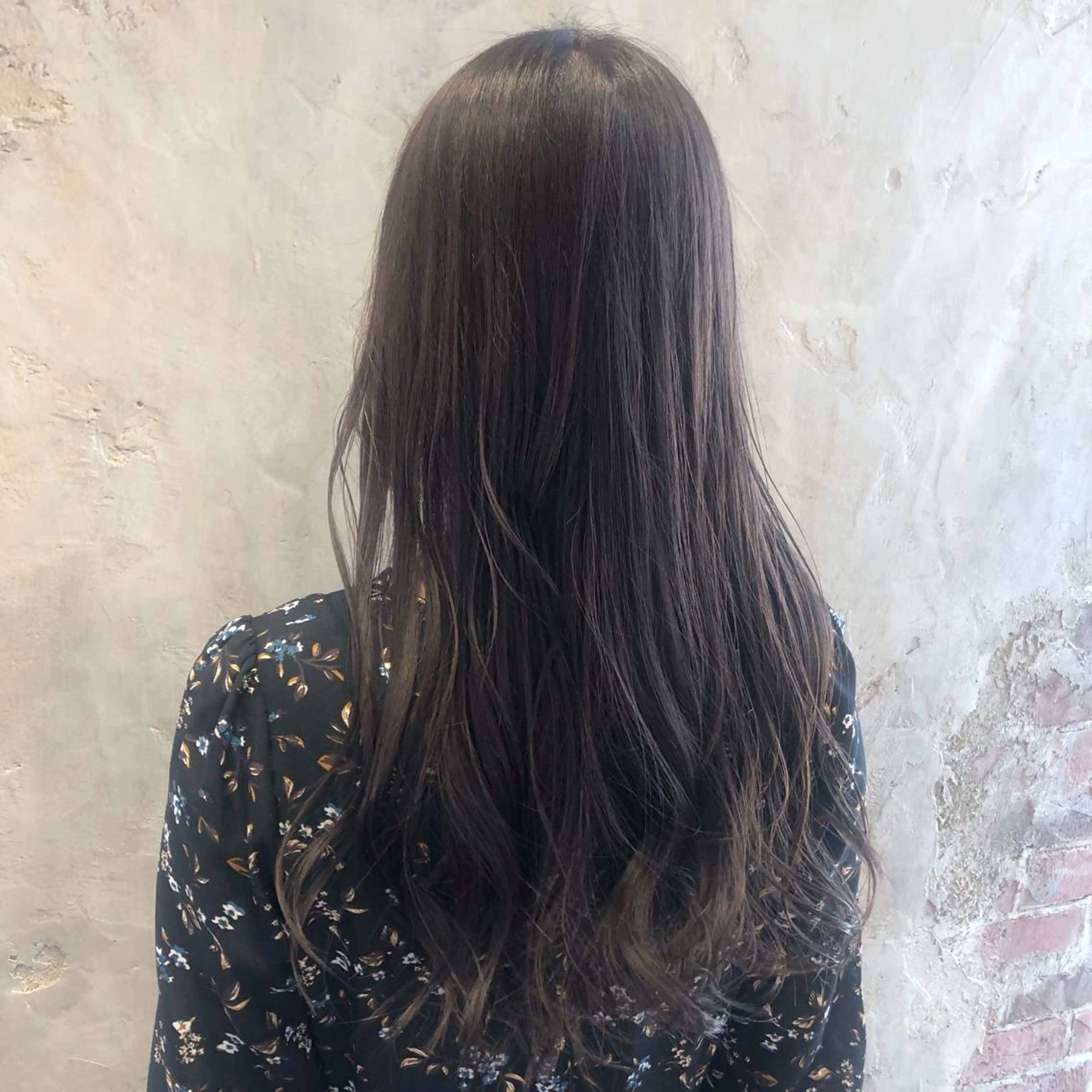 セミロング カラー アッシュ 透明感カラー 顔周り/くびれヘア 韓国ヘア💕風間るなのヘアスタイル