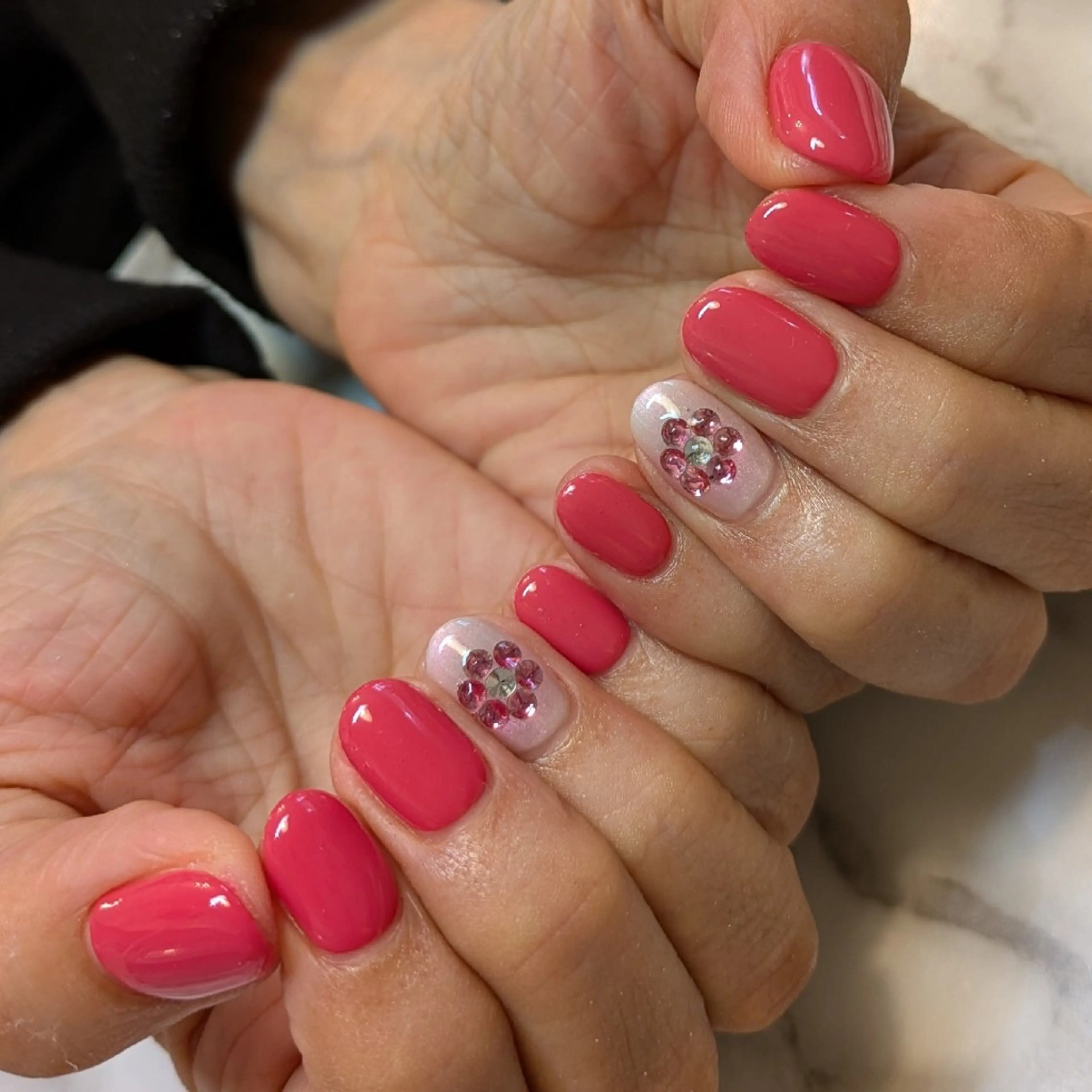 ネイル ピンク ジェヌインネイル 河内のネイルデザイン