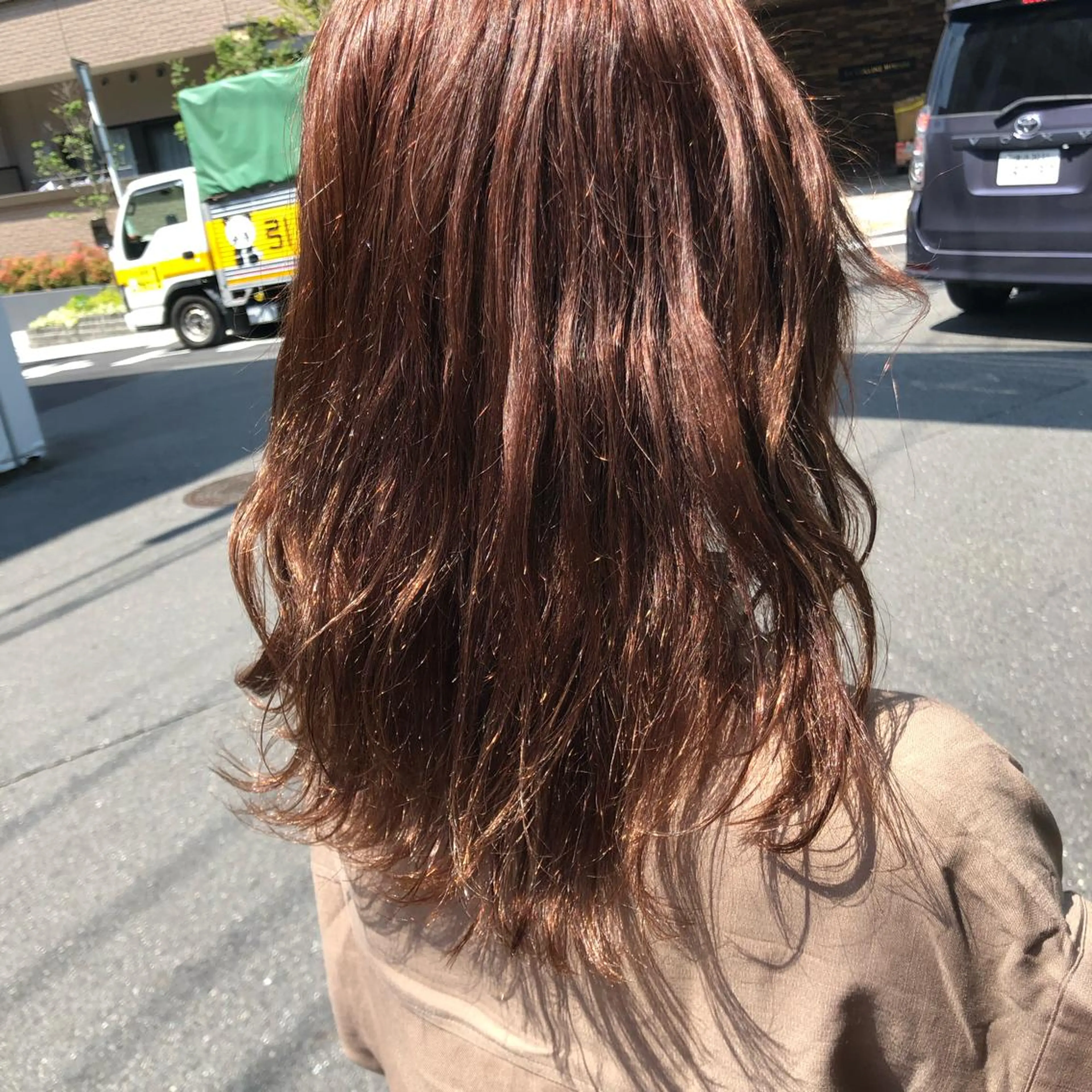 ミディアム カラー パーマ ヘアアレンジ ブリーチ ブラウンカラー ケアカラー グラデーションカラー ハイライトカラー ヘアカラー トリートメント 【ツヤ髪美容師】 ツダケイスケのヘアスタイル