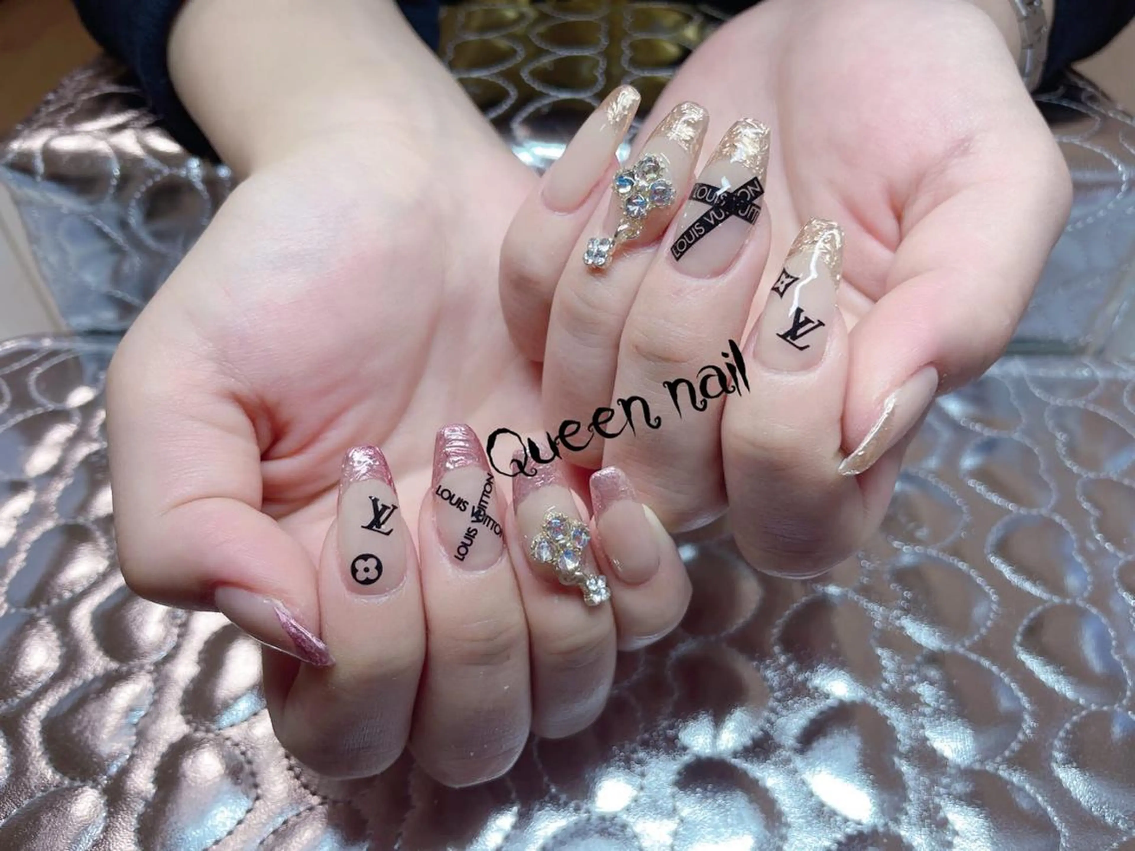 ネイル Queen 上野のネイルデザイン