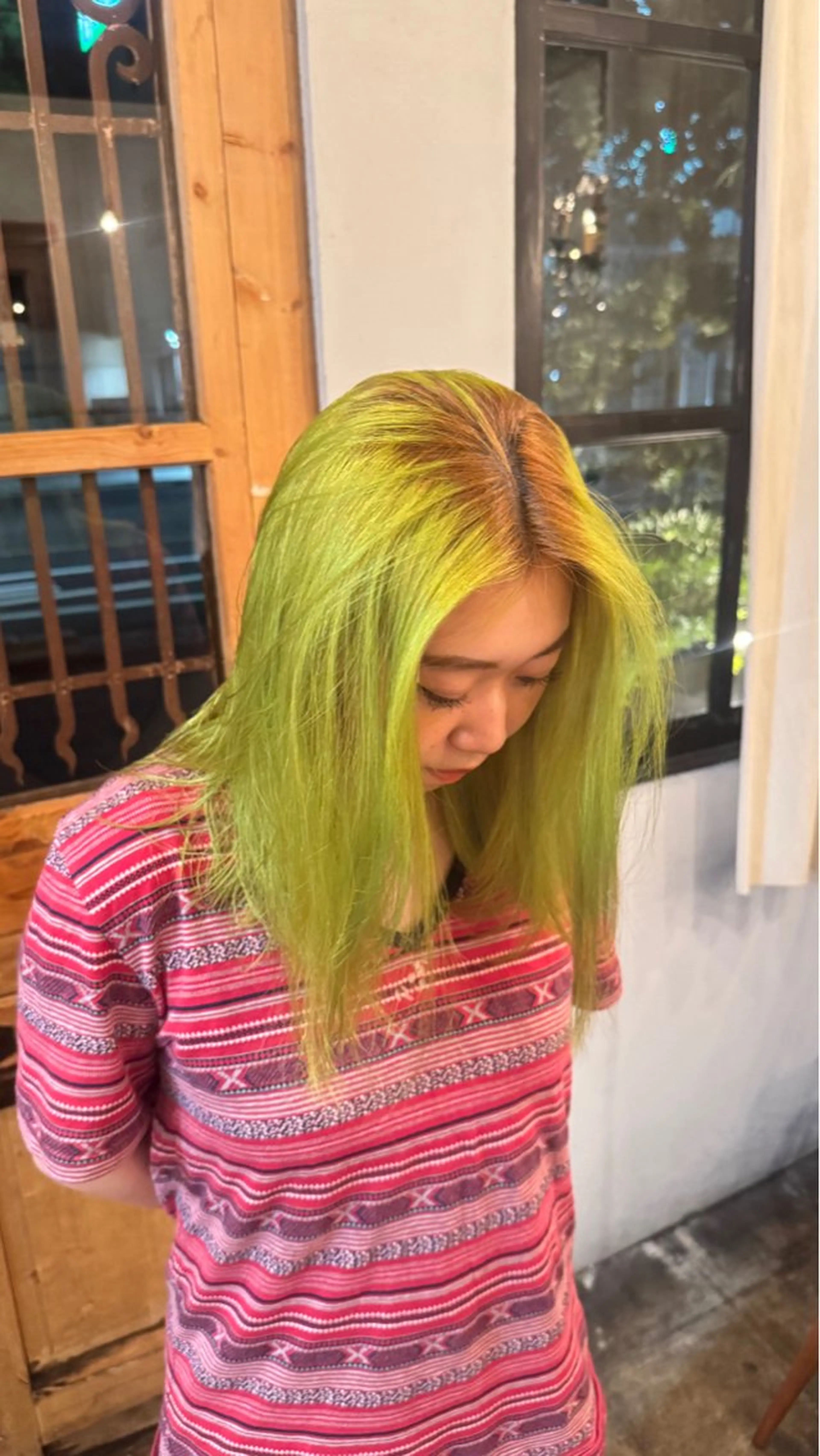 ミディアム カラー ブリーチ デザインカラー casetta .aiのヘアスタイル