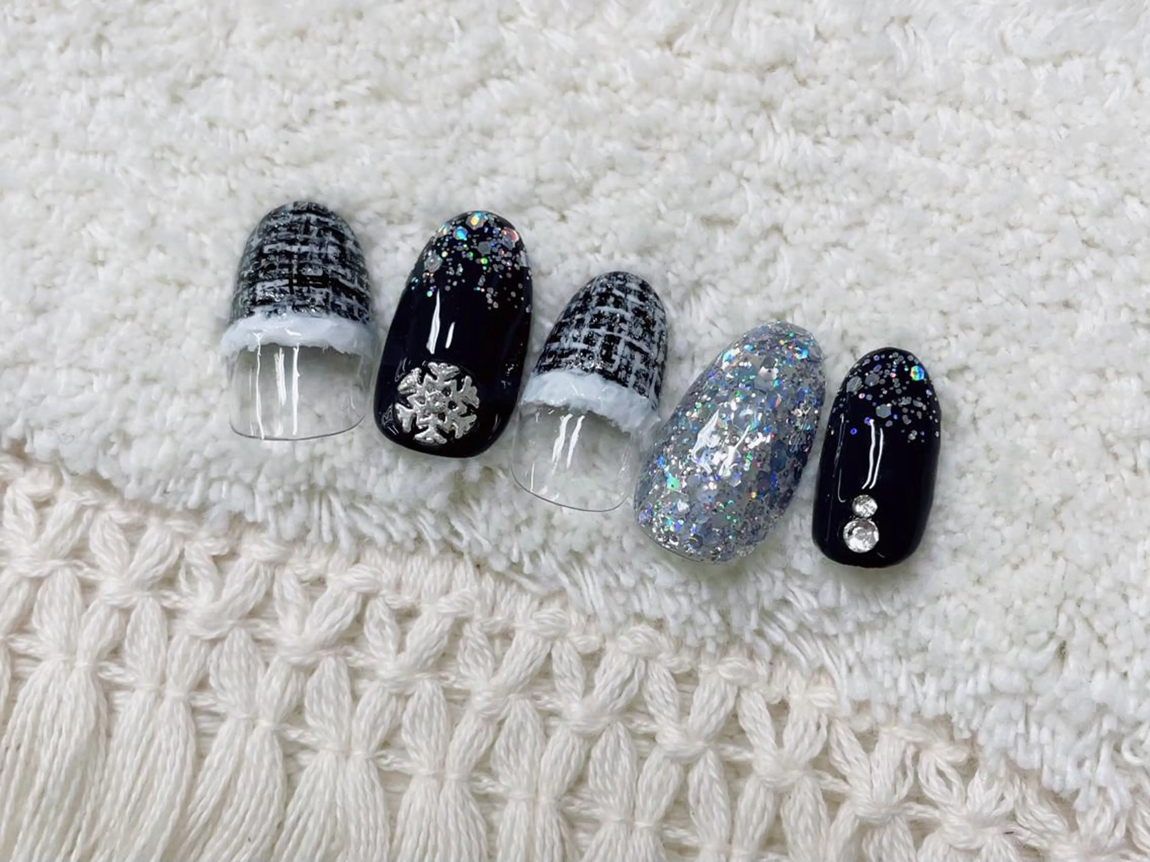 ネイル ハンドネイル ネイルPetit Ribbonのネイルデザイン