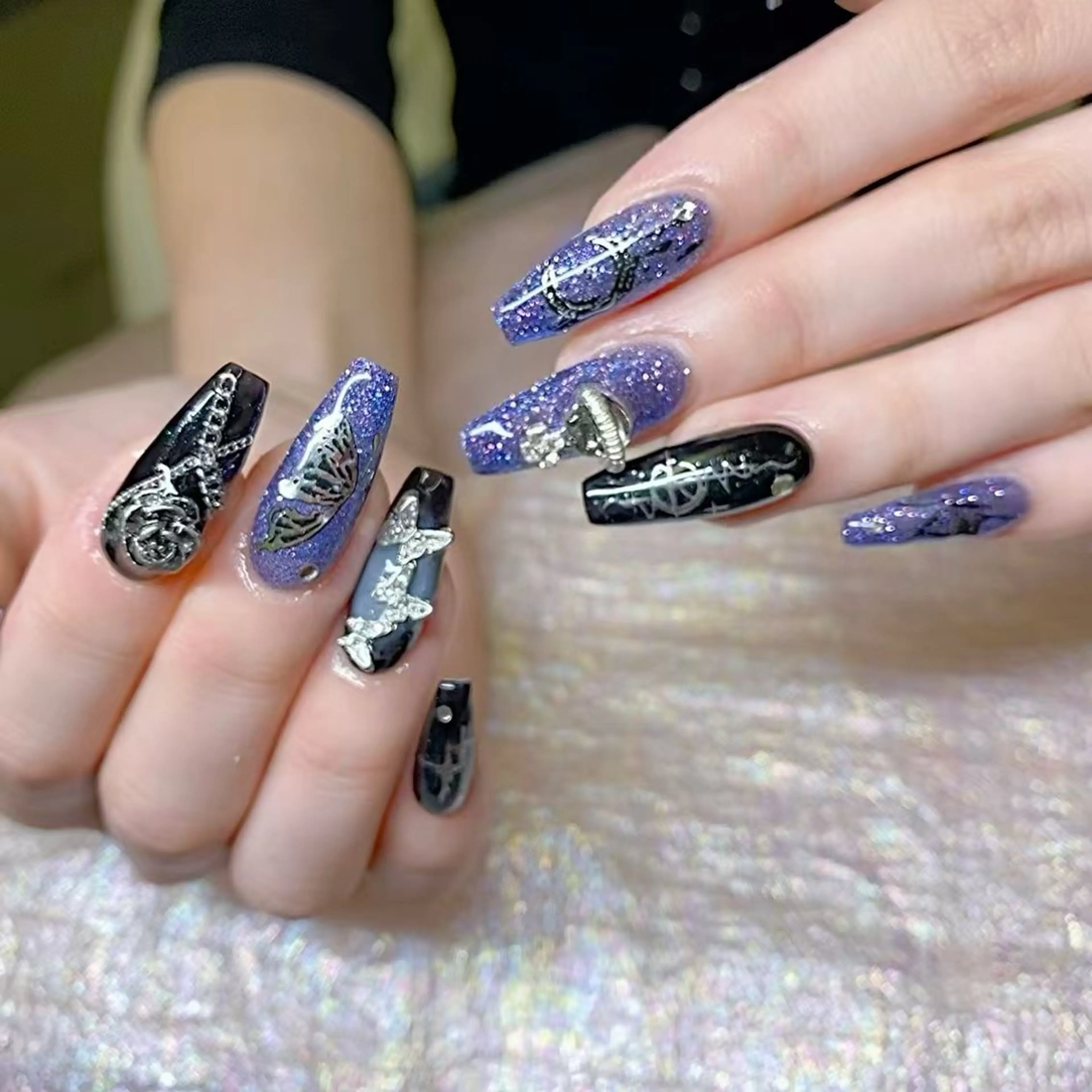 ネイル ハンドネイル Queens マオのネイルデザイン