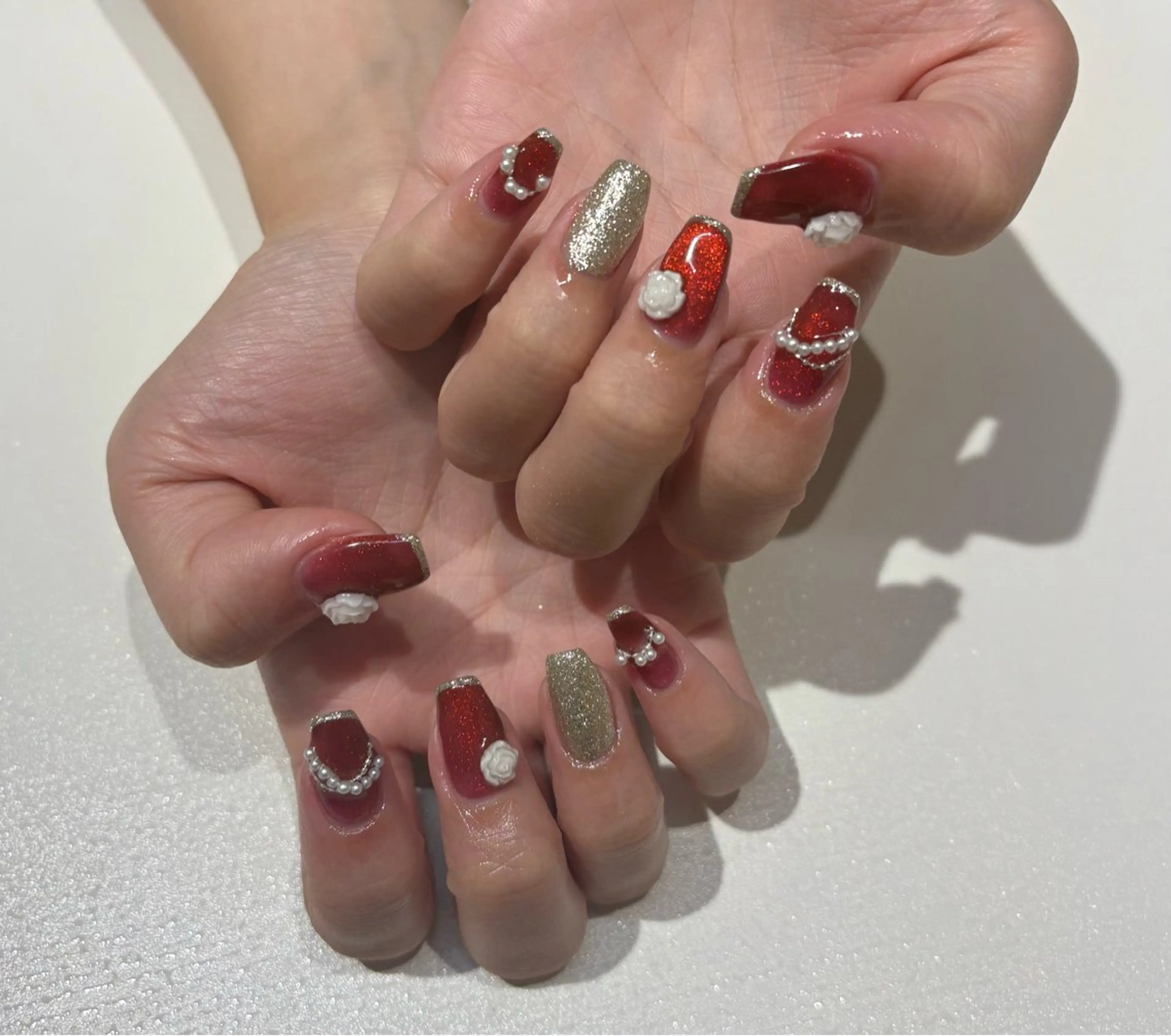 ネイル 赤色 ハンドネイル NAILSALON ViViのネイルデザイン