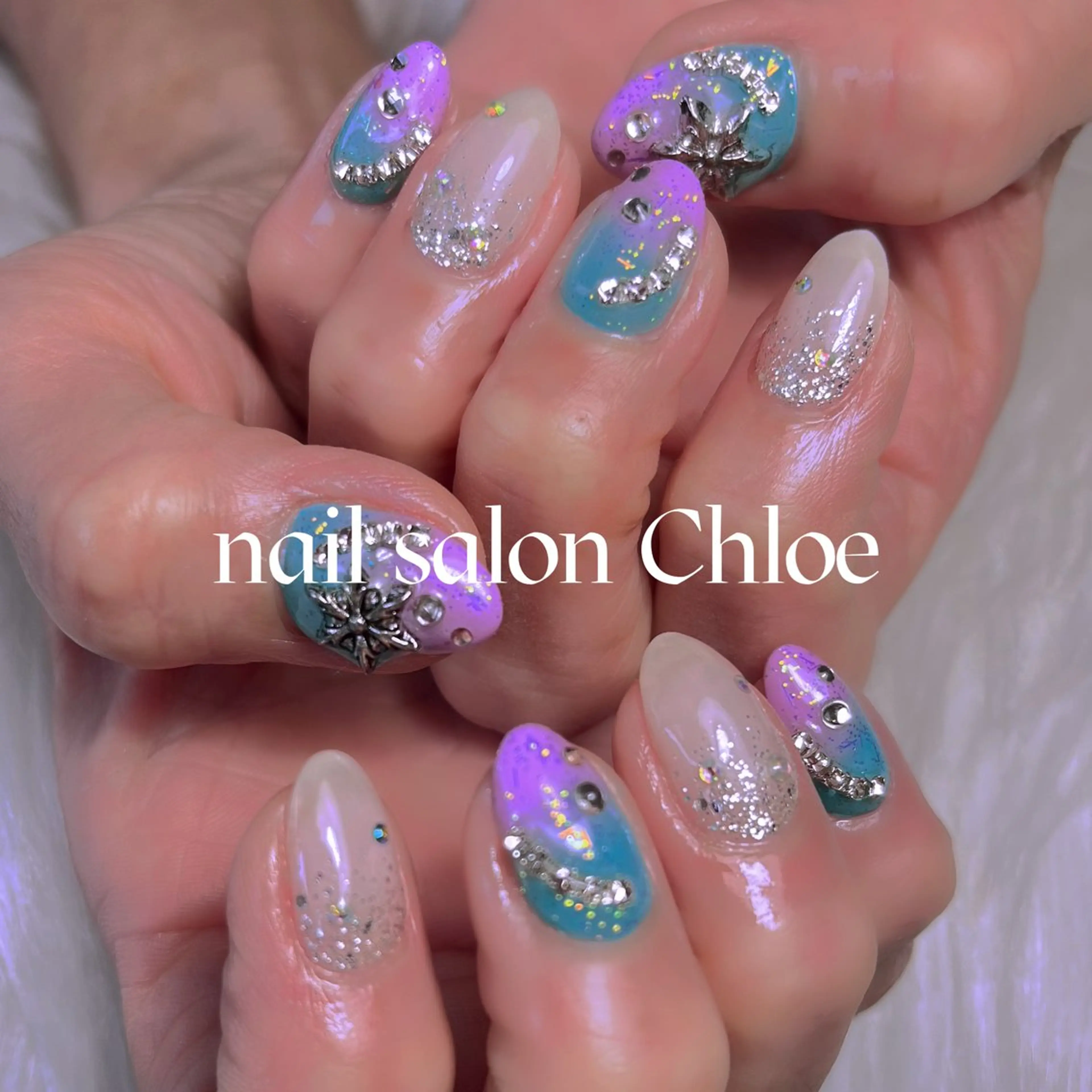 ネイル ハンドネイル 鈴木 利奈のネイルデザイン