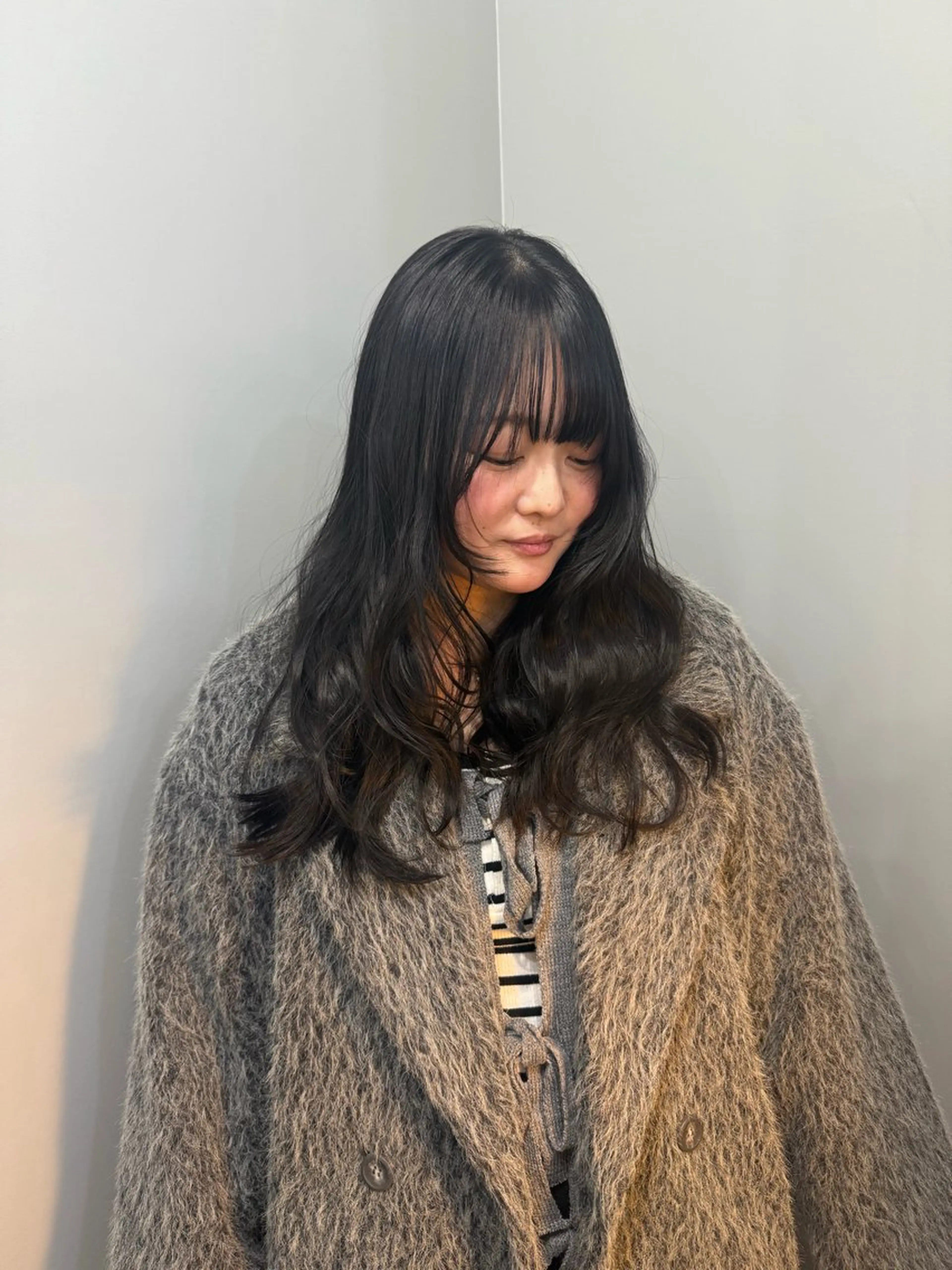 ロング レイヤーカット 透明感color🩵 MAYUKAのヘアスタイル