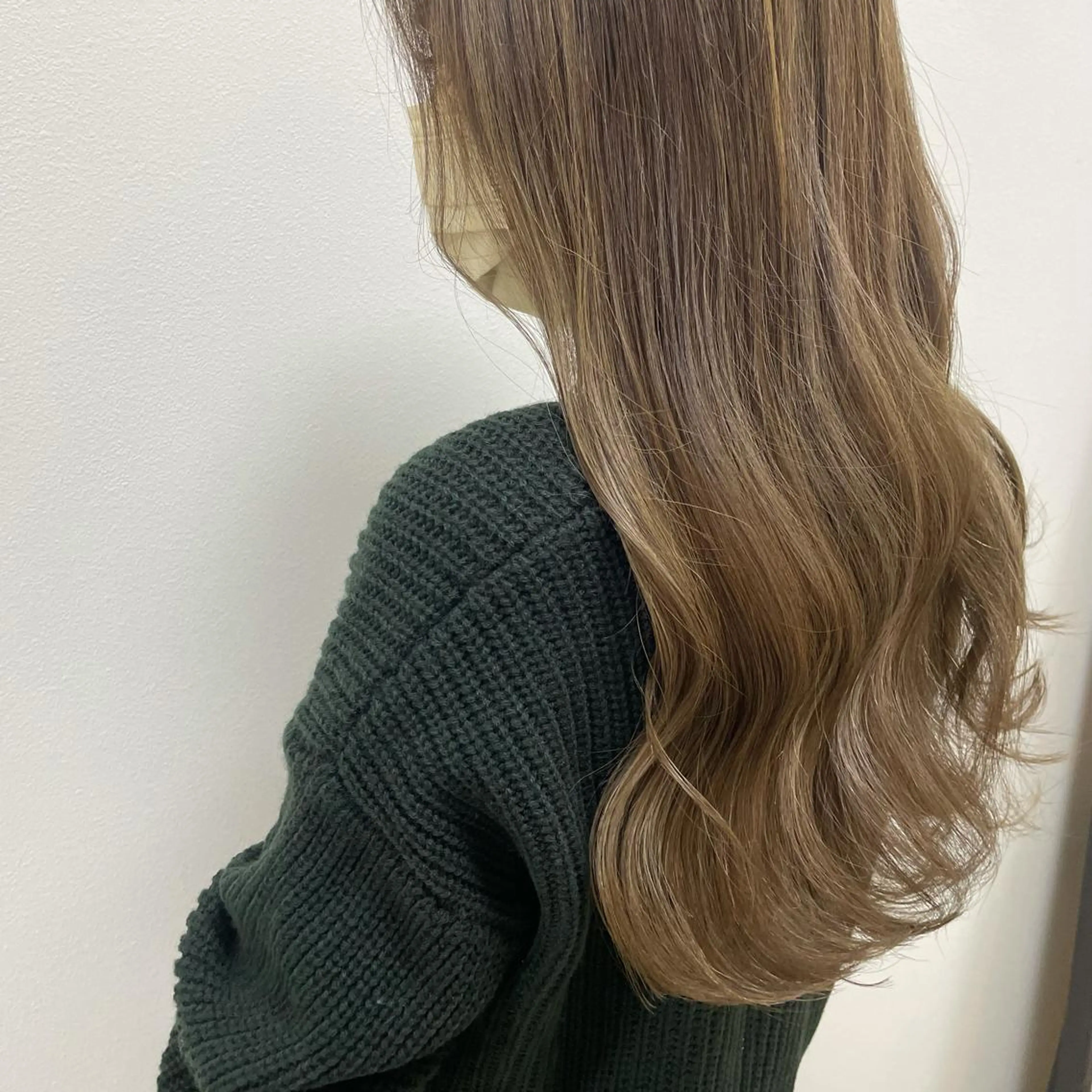 ロング カラー ハイライトカラー ハイライト Hana ♡ marshu梅田のヘアスタイル