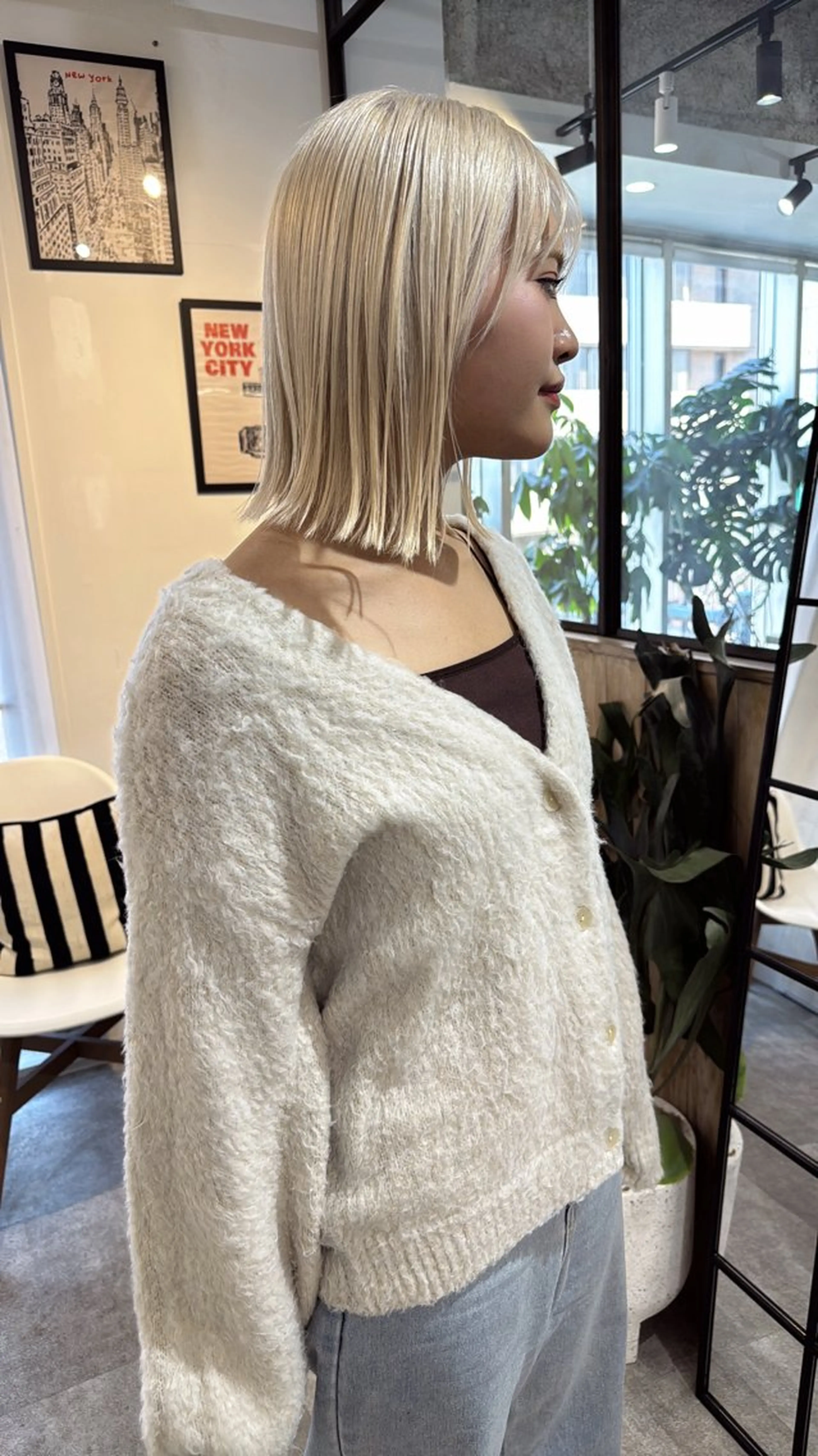 ショート カラー Aika LA.MIUのヘアスタイル