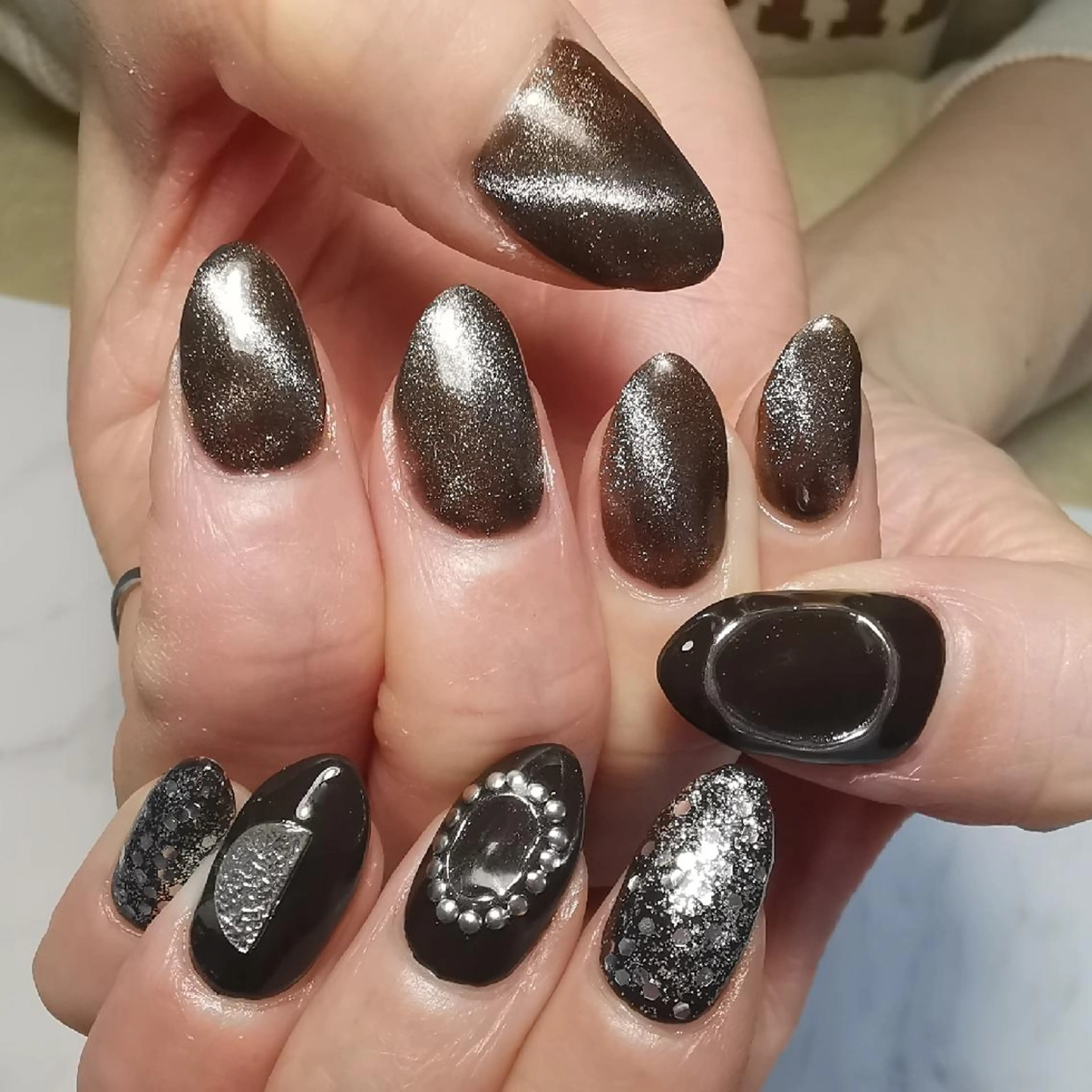 ネイル 持ち込み ハンドネイル reve あやののネイルデザイン