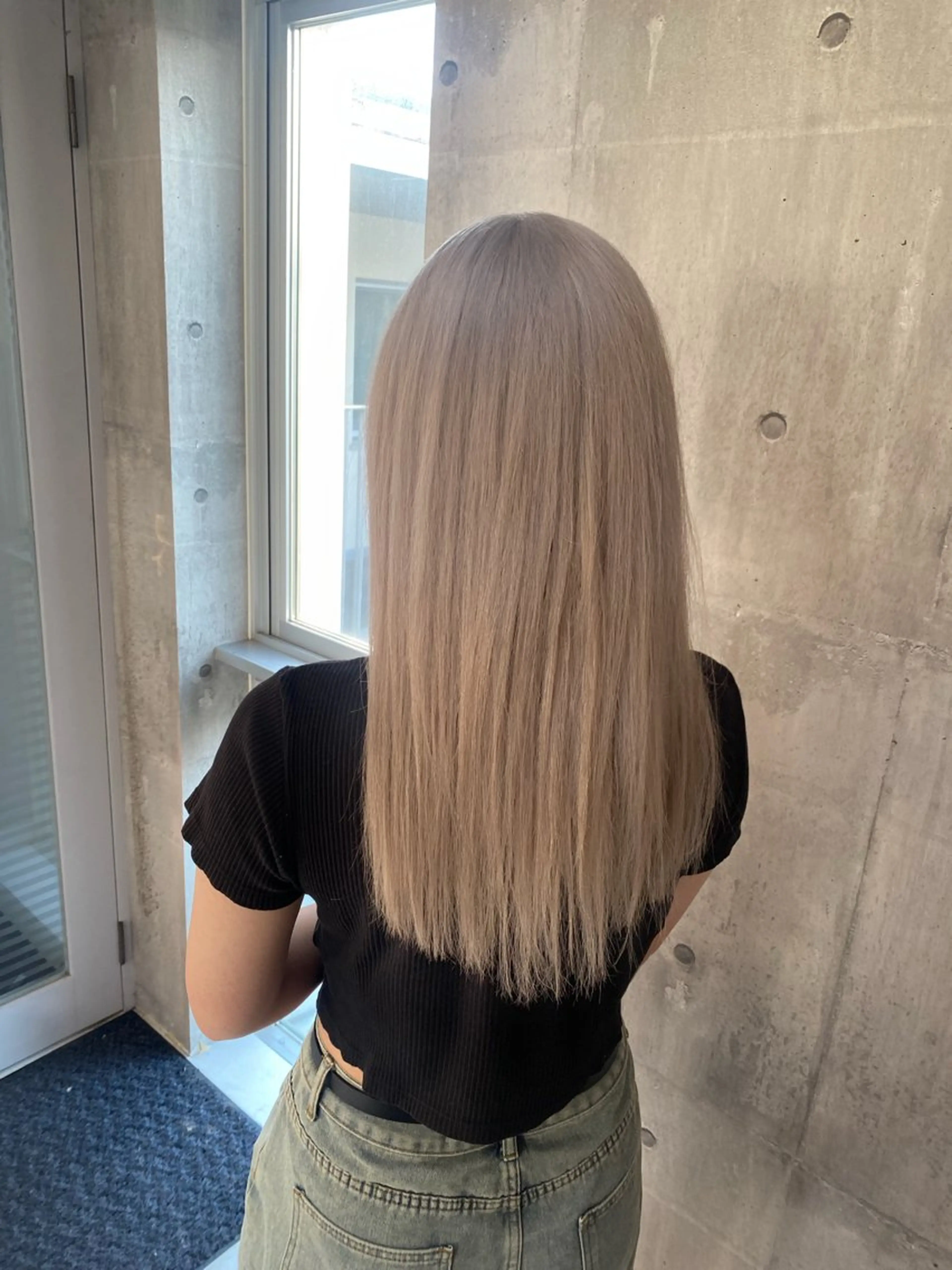 ロング カラー ヘアアレンジ メンズ ヘアカラー のん🎀ハイトーン/ レイヤーカット🐳のヘアスタイル