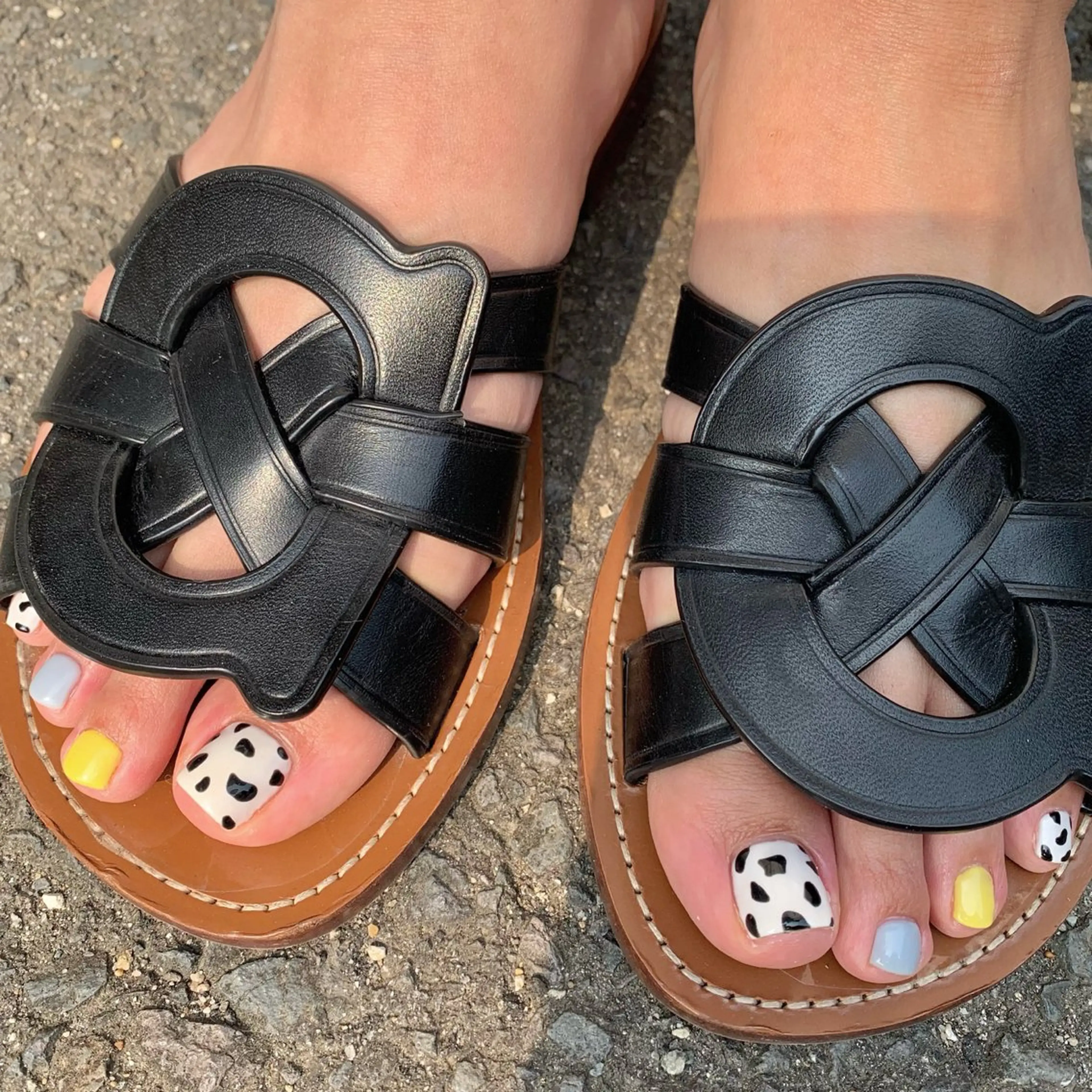 ネイル これ、好日所属・これ、 好日のネイルデザイン