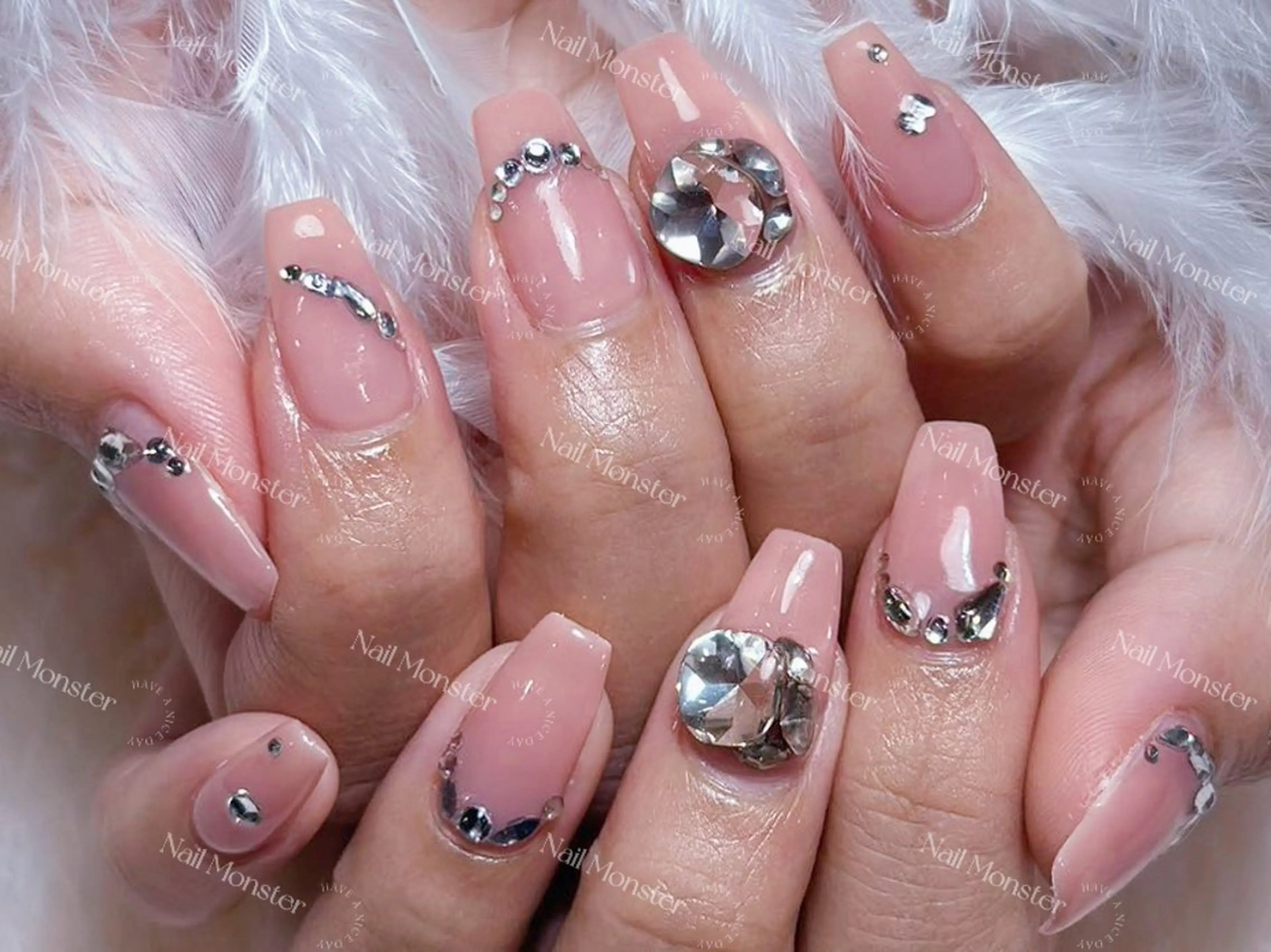 ネイル ハンドネイル DIAMOND Nail🥇のネイルデザイン
