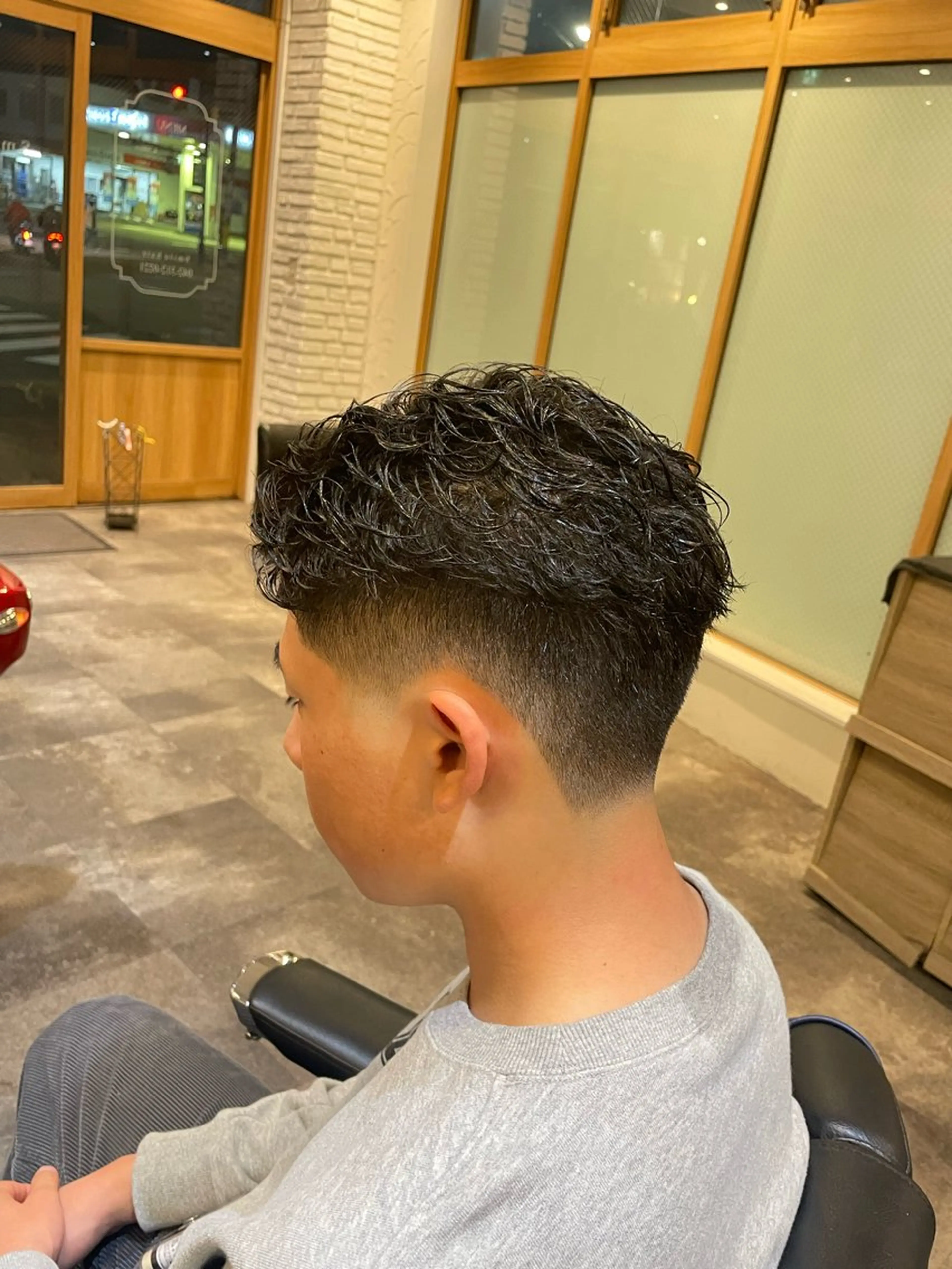 ショート パーマ メンズ smilehair国分寺店所属・💈barber 中根 龍星のヘアスタイル